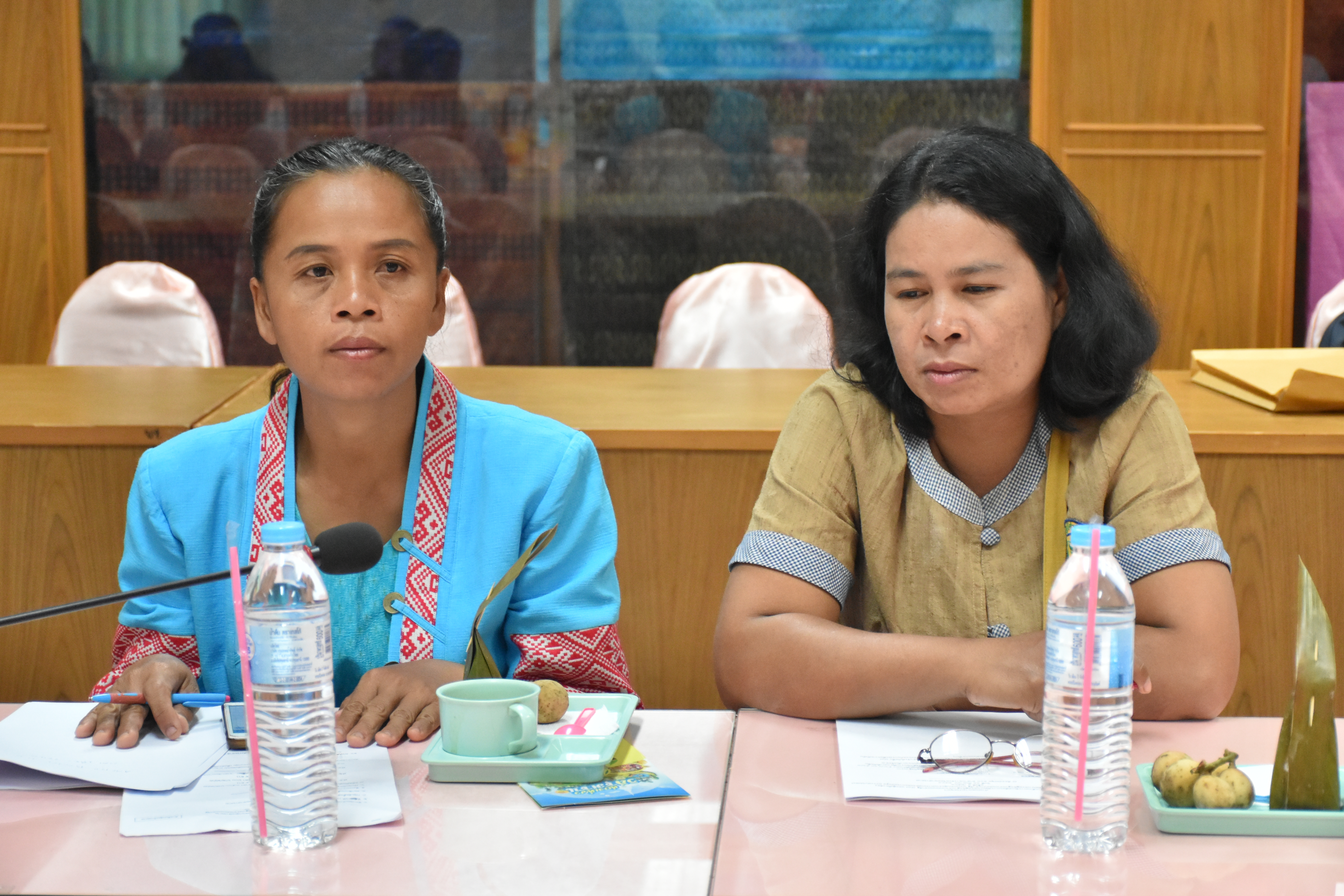 @ มหาสารคาม 11 กันยายน 2561 ประชุมคณะทำงานด้านการขับเคลื่อนการพัฒนาเศรษฐกิจฐานรากและประชารัฐ (E3) และผู้เกี่ยวข้อง (เพื่อสรุปบทเรียนการพัฒนาเศรษฐกิจ ฐานรากและประชารัฐ ประเภทกลุ่มงานการเกษตรและการแปรรูป (OTOP/SMEs) ครั้งที่ 1/2561
