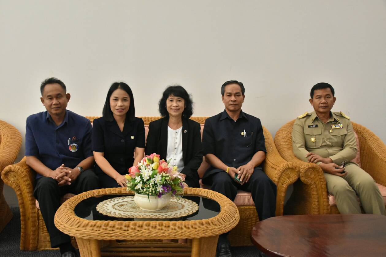 @ มหาสารคาม 8 พฤศจิกายน 2561 ประชุมเชิงปฏิบัติการมอบนโยบายเพื่อเพิ่มประสิทธิภาพ การขับเคลื่อนยุทธศาสตร์กรมการพัฒนาชุมชน ประจำปีงบประมาณพ.ศ.2562 
