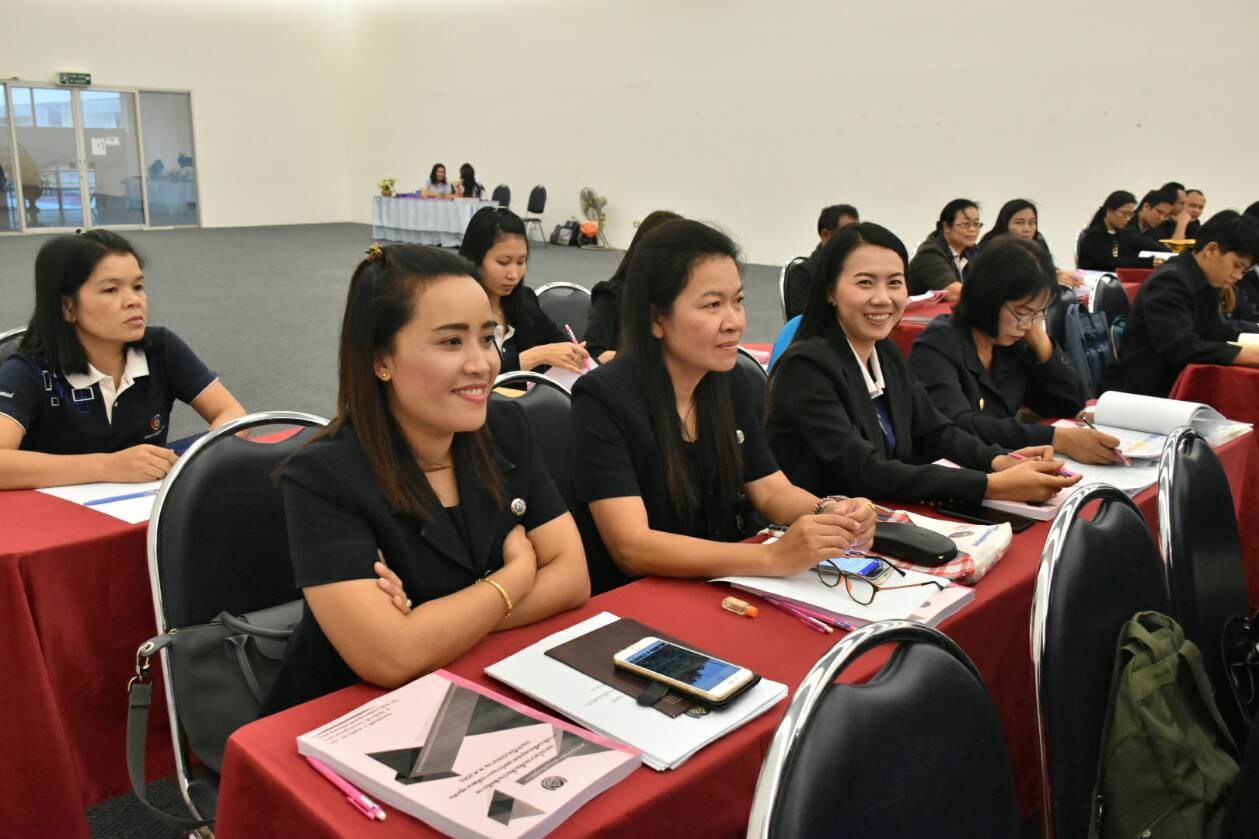 @ มหาสารคาม 8 พฤศจิกายน 2561 ประชุมเชิงปฏิบัติการมอบนโยบายเพื่อเพิ่มประสิทธิภาพ การขับเคลื่อนยุทธศาสตร์กรมการพัฒนาชุมชน ประจำปีงบประมาณพ.ศ.2562 
