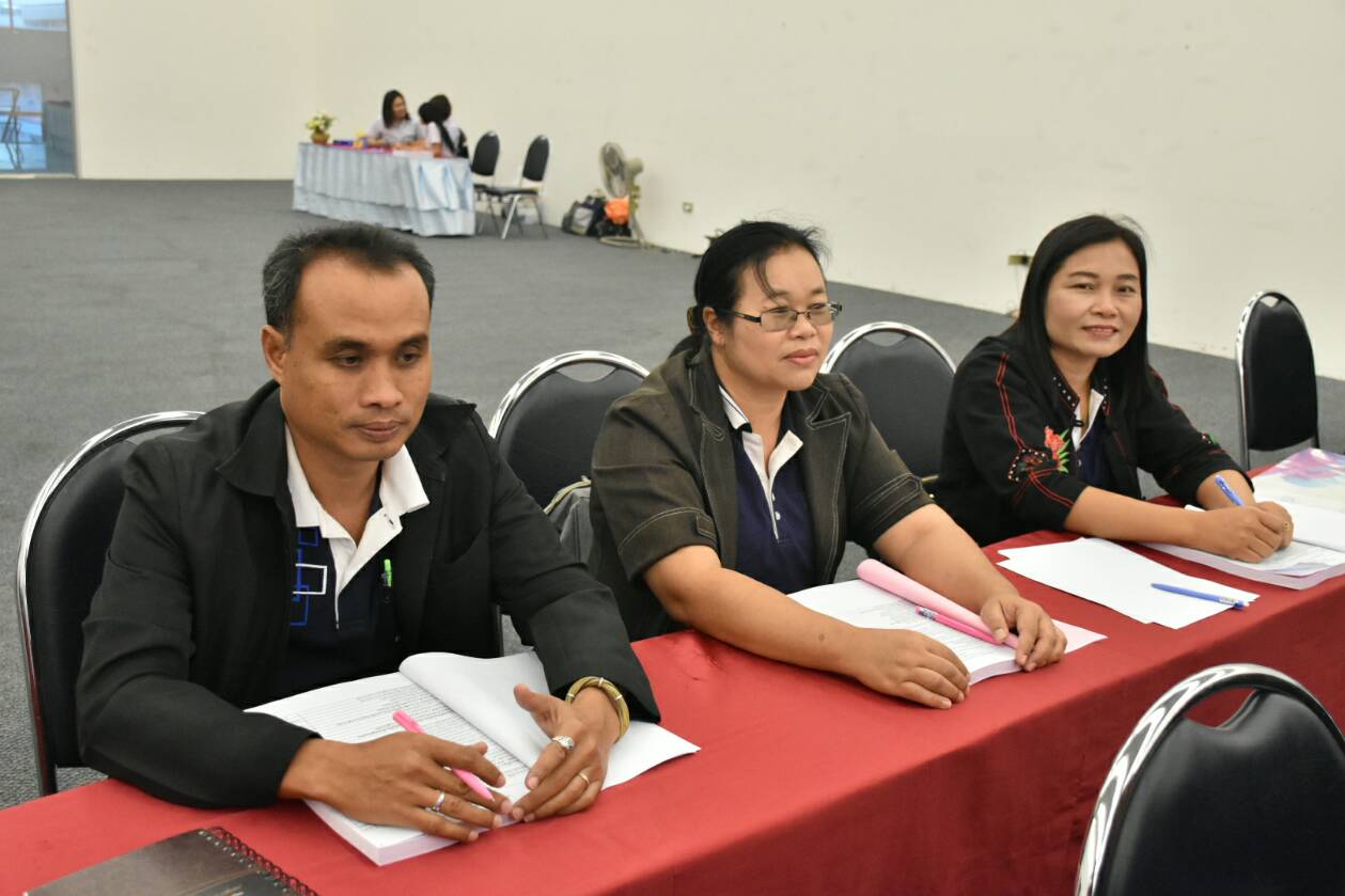 @ มหาสารคาม 8 พฤศจิกายน 2561 ประชุมเชิงปฏิบัติการมอบนโยบายเพื่อเพิ่มประสิทธิภาพ การขับเคลื่อนยุทธศาสตร์กรมการพัฒนาชุมชน ประจำปีงบประมาณพ.ศ.2562 