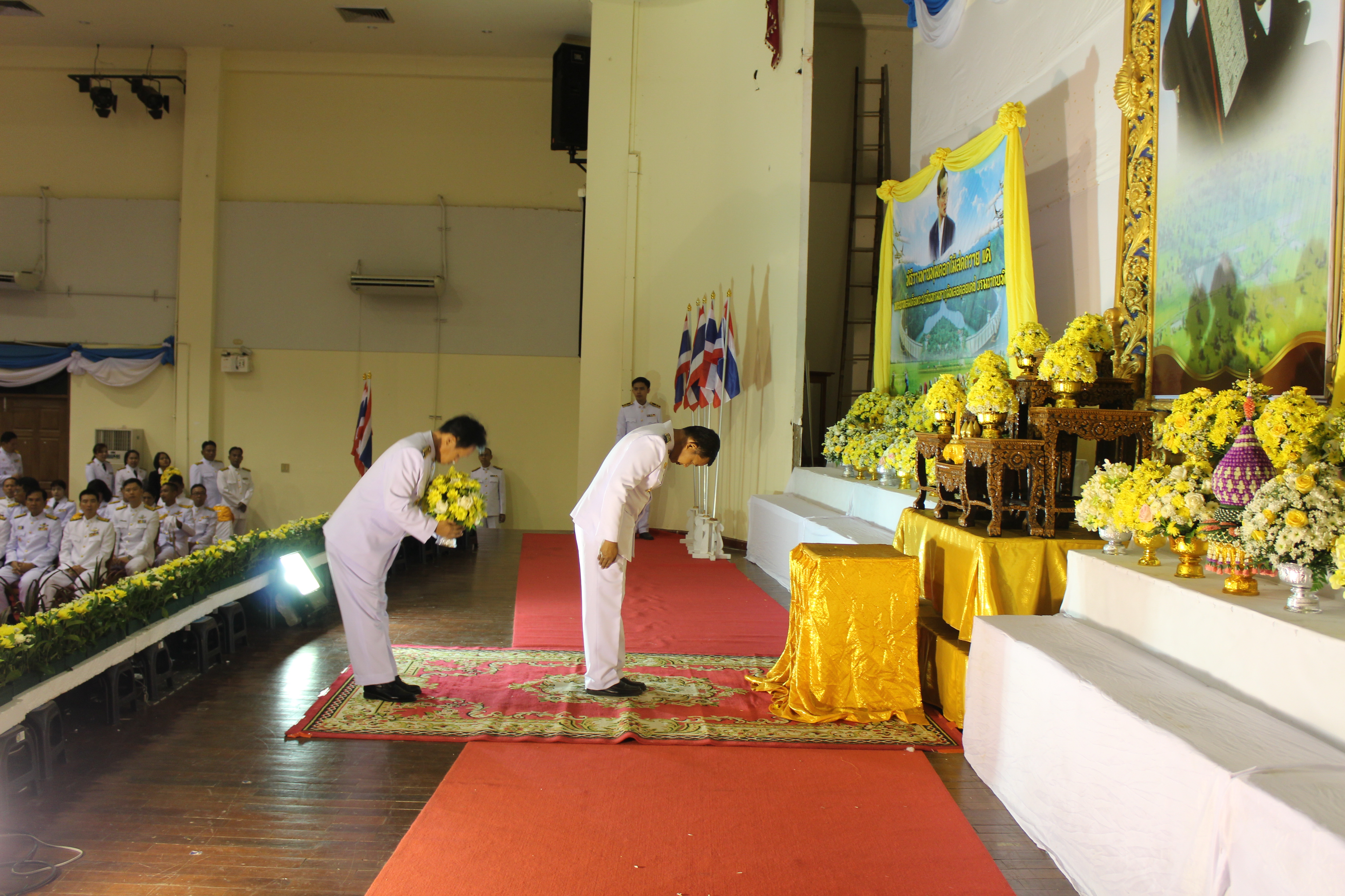 14 พฤศจิกายน 2561 เวลา 08.00 น. จังหวัดมหาสารคามจัดพิธีวางพานพุ่มดอกไม้สดแด่ พระบาทสมเด็จพระปรมินทรมหาภูมิพลอดุลยเดช บรมนาถบพิตรเนื่องใน “วันพระบิดาแห่งฝนหลวง” ประจำปี 2561