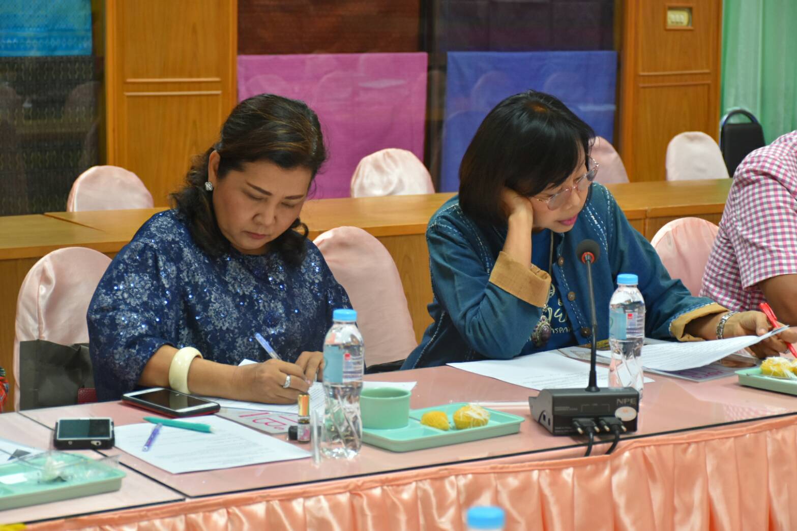 28 ธันวาคม 2561 ประชุมคณะทำงาน “งานราตรีเส้นสายลายผ้า”