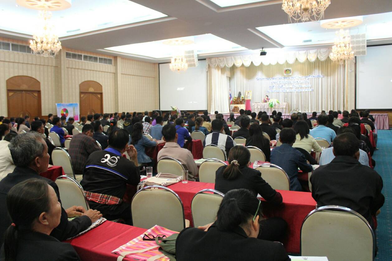 12 ธันวาคม 2561 การตรวจติดตามงานผู้ตรวจราชการกรมการพัฒนาชุมชน เขตตรวจกลุ่มจังหวัดภาคตะวันออกเฉียงเหนือตอนกลาง