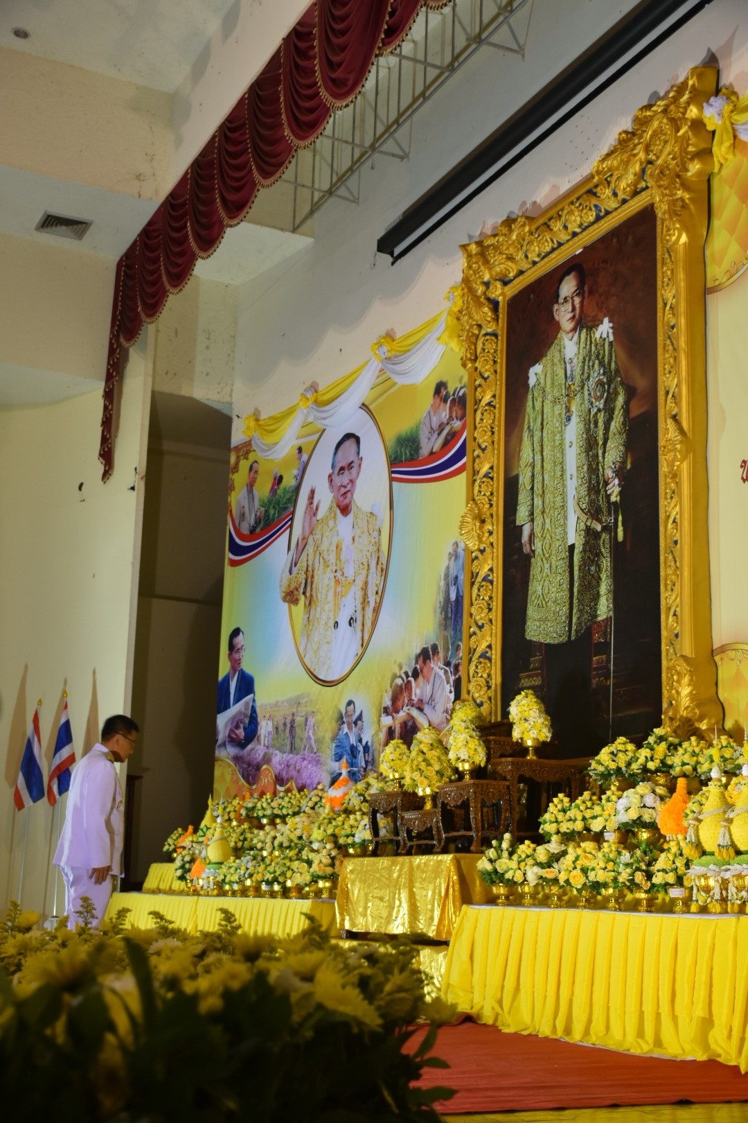 5 ธันวาคม 2561 เวลา 09.00 น. กิจกรรมเนื่องในวันคล้ายวันเฉลิมพระชนมพรรษา พระบาทสมเด็จพระปรมินทรมหาภูมิพลอดุลยเดช บรมนาถบพิตร วันชาติ และวันพ่อแห่งชาติ พุทธศักราช 2561