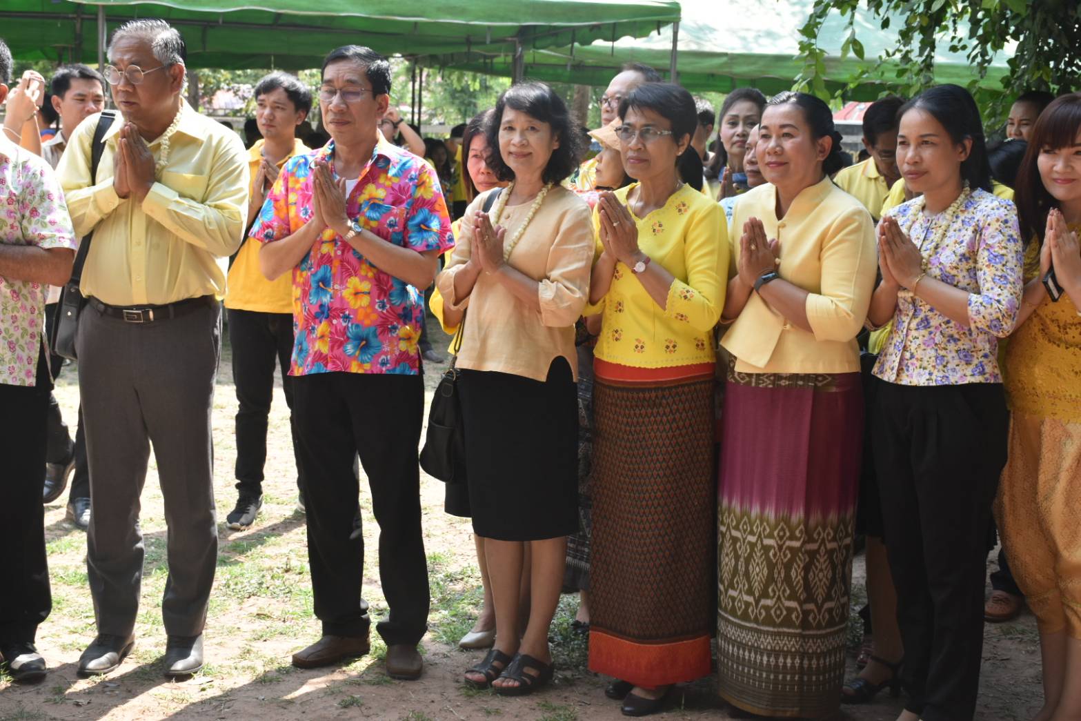9 เม.ย. 2562 เวลา 15.00 น. ประเพณีวันสงกรานต์รดน้ำขอพรท่านผู้ว่าราชการจังหวัดมหาสารคาม