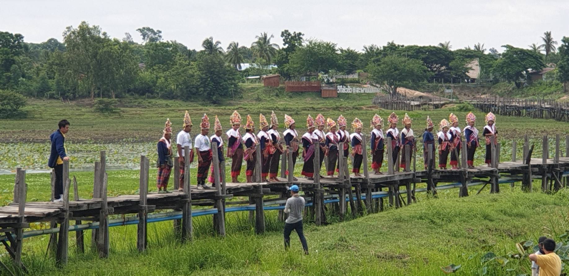 30 พฤษภาคม 2562 รายการสมุดโคจร On The Way ถ่ายทำรายการประชาสัมพันธ์หมู่บ้าน OTOP เพื่อการท่องเที่ยวเชิงประเพณีวัฒนธรรม ณ บ้านแกดำ ม.1 ตำบลแกดำ อำเภอแกดำ จังหวัดมหาสารคาม