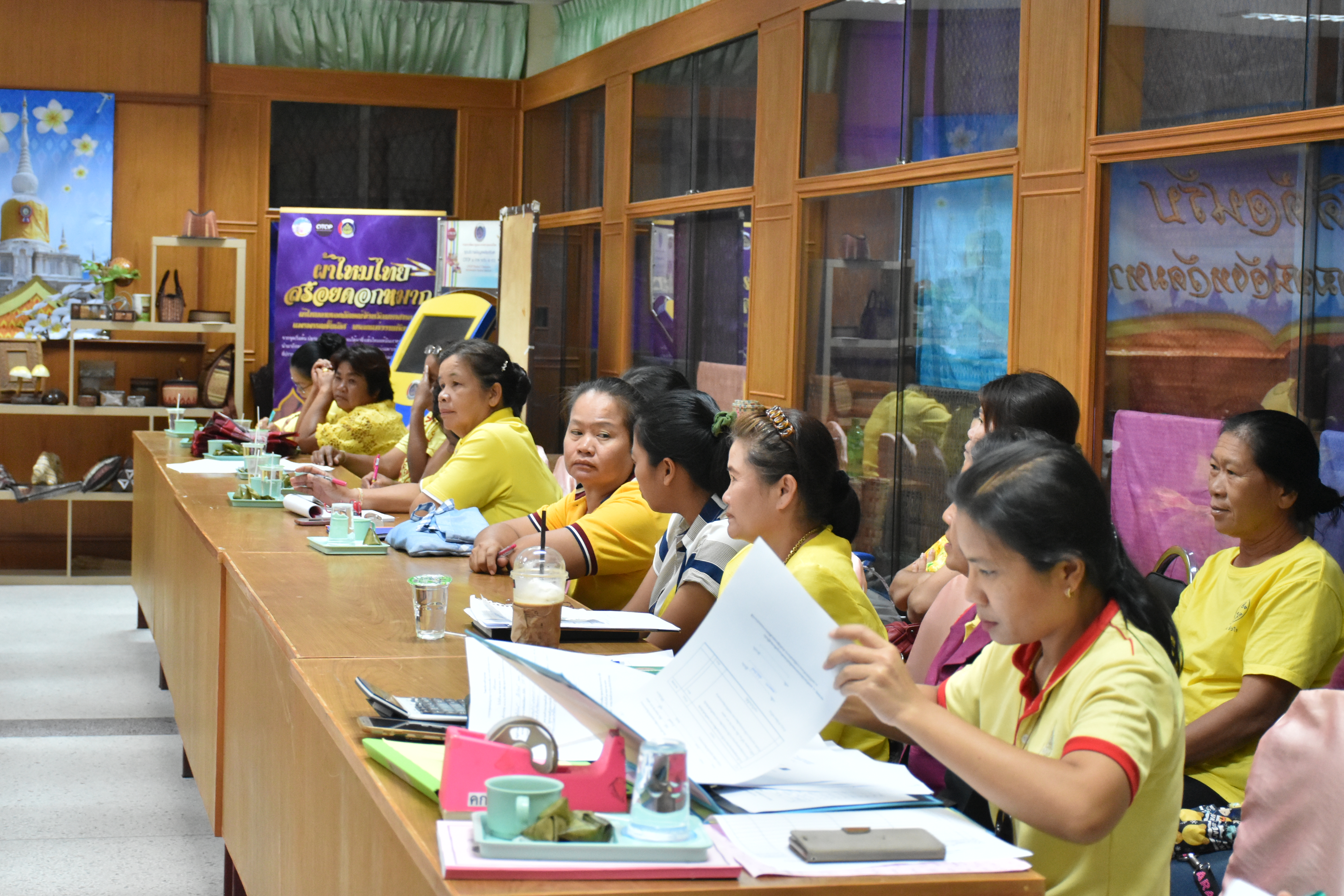 24 พฤษภาคม 2562 เวลา 13.00 น.ประชุมคณะอนุกรรมการบริหารกองทุนพัฒนาบทบาทสตรี ระดับจังหวัด ครั้งที่ 5/2562