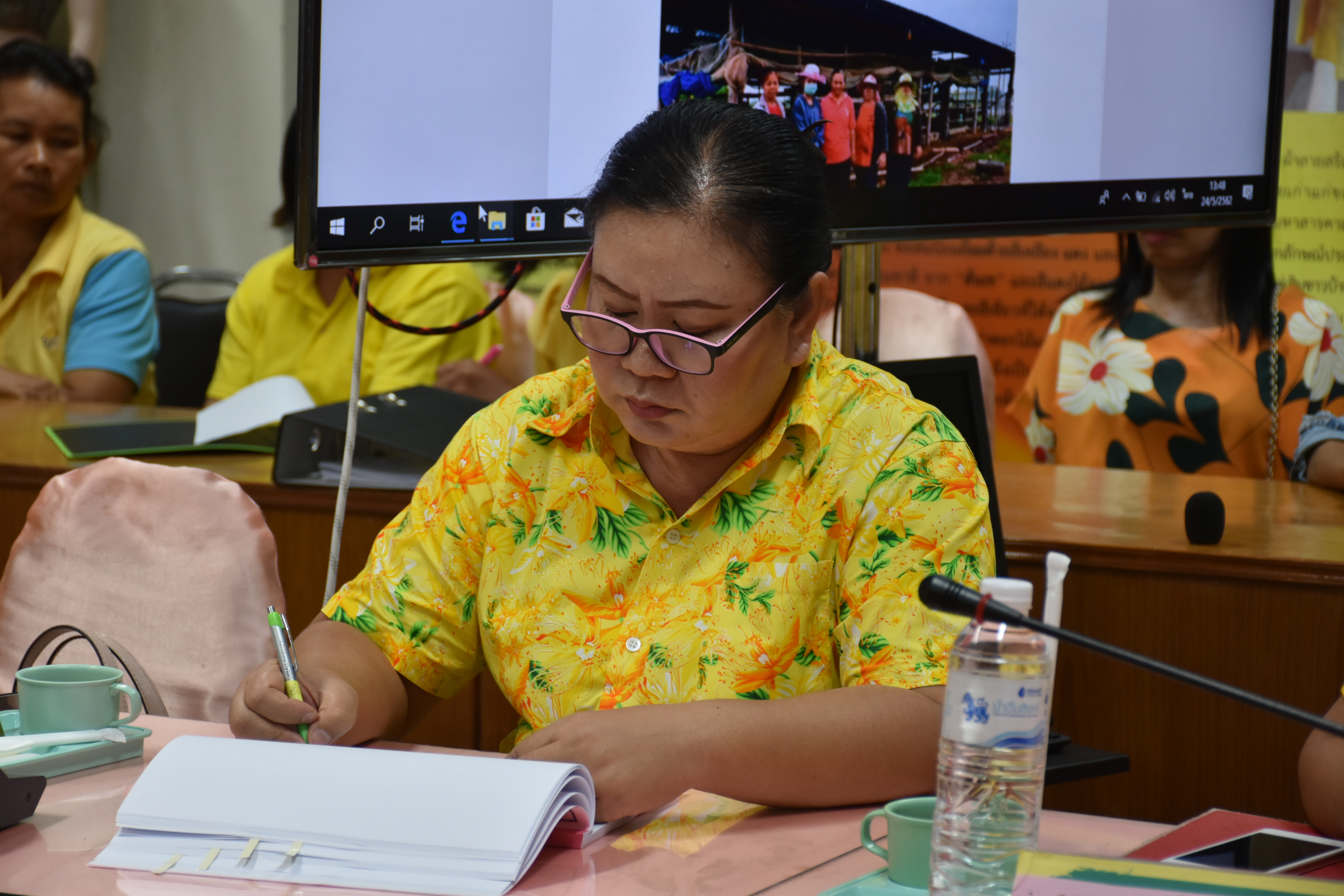 24 พฤษภาคม 2562 เวลา 13.00 น.ประชุมคณะอนุกรรมการบริหารกองทุนพัฒนาบทบาทสตรี ระดับจังหวัด ครั้งที่ 5/2562