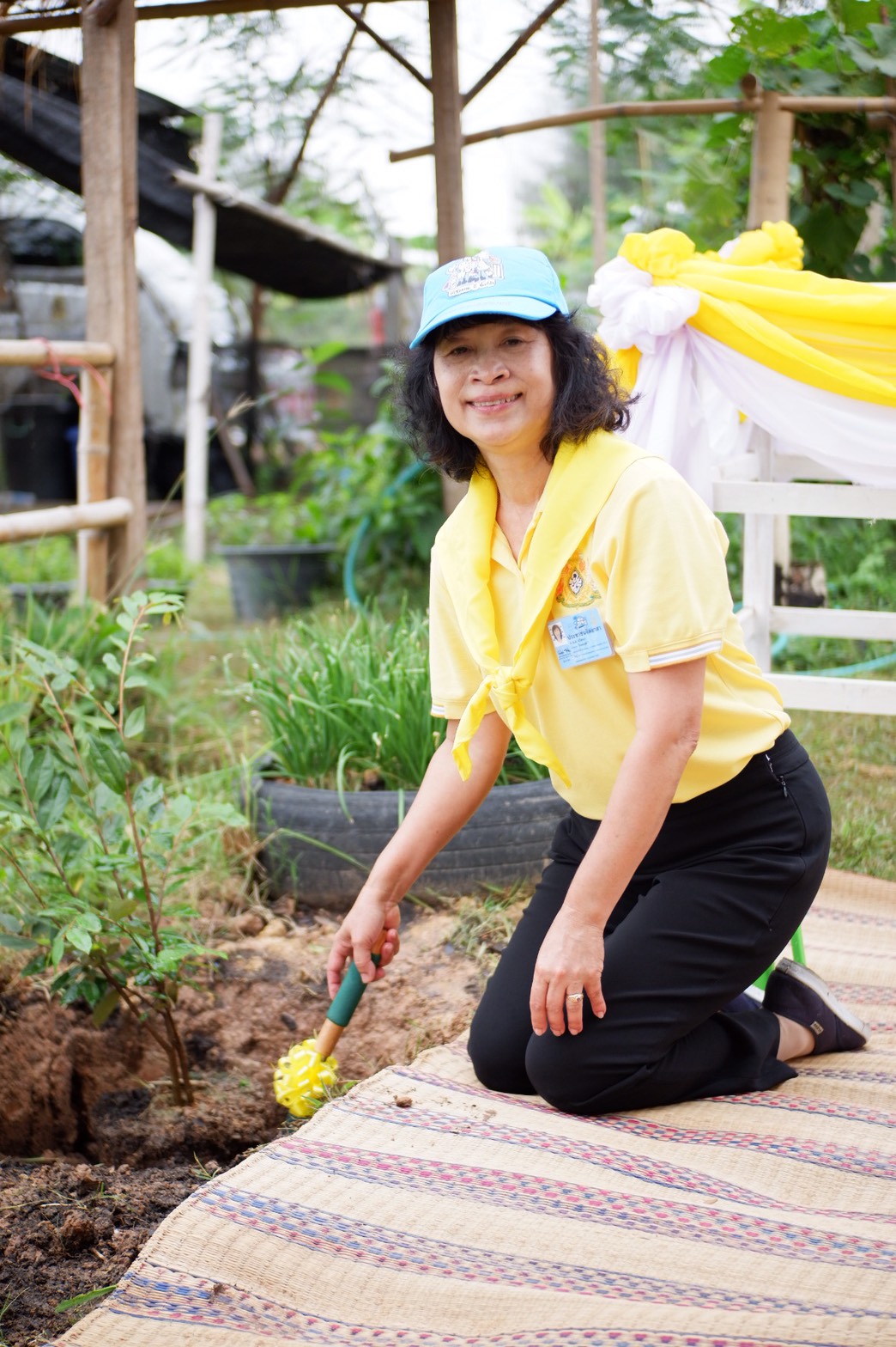 10 พฤษภาคม 2562 เวลา 10.00 น. พิธีเปิดโครงการพัฒนาหมู่บ้านเศรษฐกิจพอเพียง มั่นคง มั่งคั่ง ยั่งยืน เฉลิมพระเกียรติเนื่องในโอกาสมหามงคลพระราชพิธีบรมราชาภิเษก