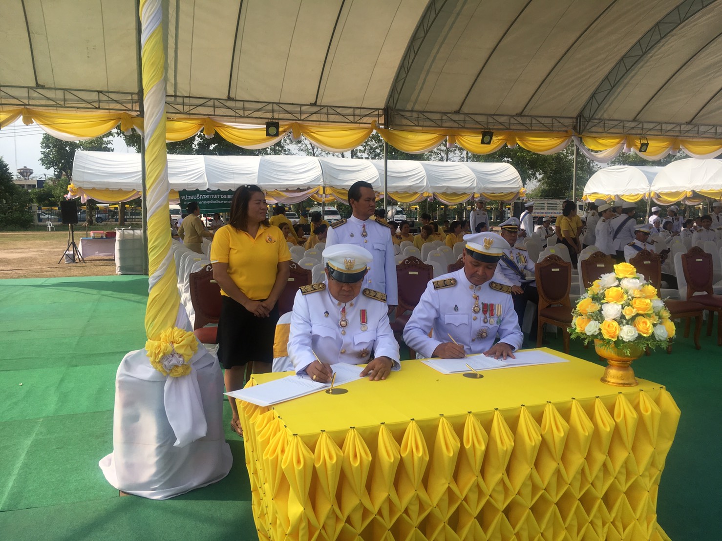 6 พฤษภาคม 2562 สำนักงานพัฒนาชุมชนจังหวัดมหาสารคาม ร่วมพิธีถวายพระพรชัยมงคล เนื่องในการพระราชพิธีบรมราชาภิเษก พุทธศักราช 2562 และรับชมการถ่ายทอดสดทางโทรทัศน์รวมการเฉพาะกิจแห่งประเทศไทย
