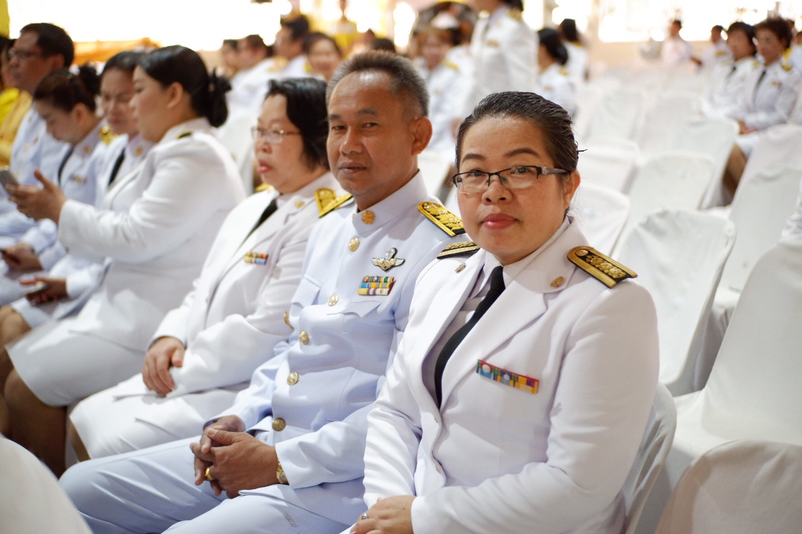 @ มหาสารคาม เมืองตักสิลานคร 3 มิถุนายน 2562 เวลา 07.00 น. พิธีทำบุญตักบาตร และพิธีลงนามถวายพระพรชัยมงคลสมเด็จพระนางเจ้าฯ พระบรมราชินี เนื่องในโอกาสวันเฉลิมพระชนมพรรษาสมเด็จพระนางเจ้าฯ พระบรมราชินี ณ วัดมหาชัย พระอารามหลวง อำเภอเมืองมหาสารคาม จังหวัดมหาสารคาม