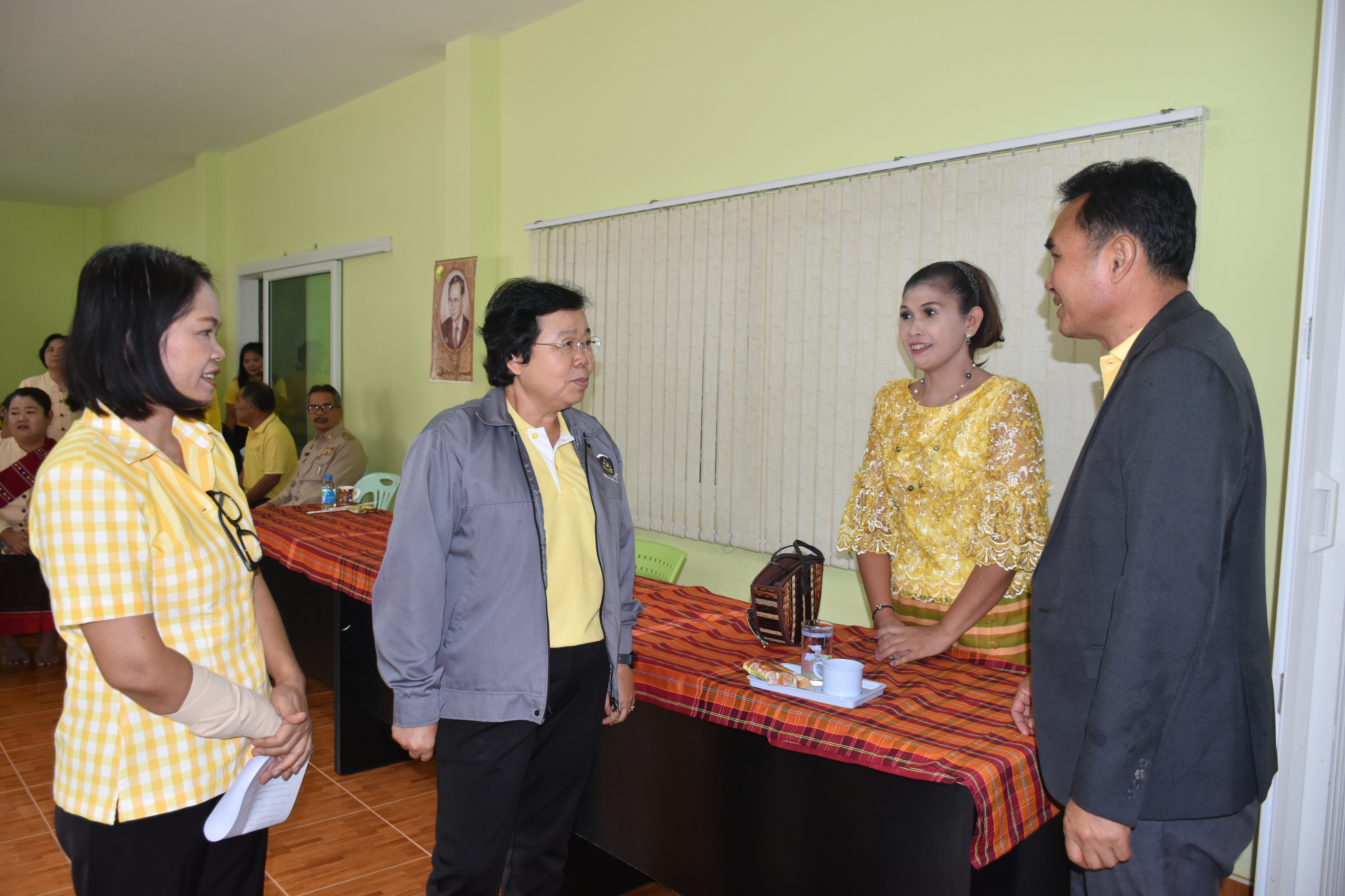 @ มหาสารคาม เมืองตักสิลานคร 3 กรกฎาคม 2562 เวลา 13.00 น. นางสาวศันสนีย์ ทาสมผู้ตรวจกรมการพัฒนาชุมชนและคณะกรรมการพิจารณาคัดเลือกกิจกรรมเชิดชูเกียรติ ลงพื้นที่อำเภอโกสุมพิสัยเพื่อประเมินคัดเลือกคนกองทุนพัฒนาบทบาทสตรีดีเด่น ประจำปี 2562 ตามโครงการเชิดชูเกียรติคนกองทุนพัฒนาบทบาทสตรี