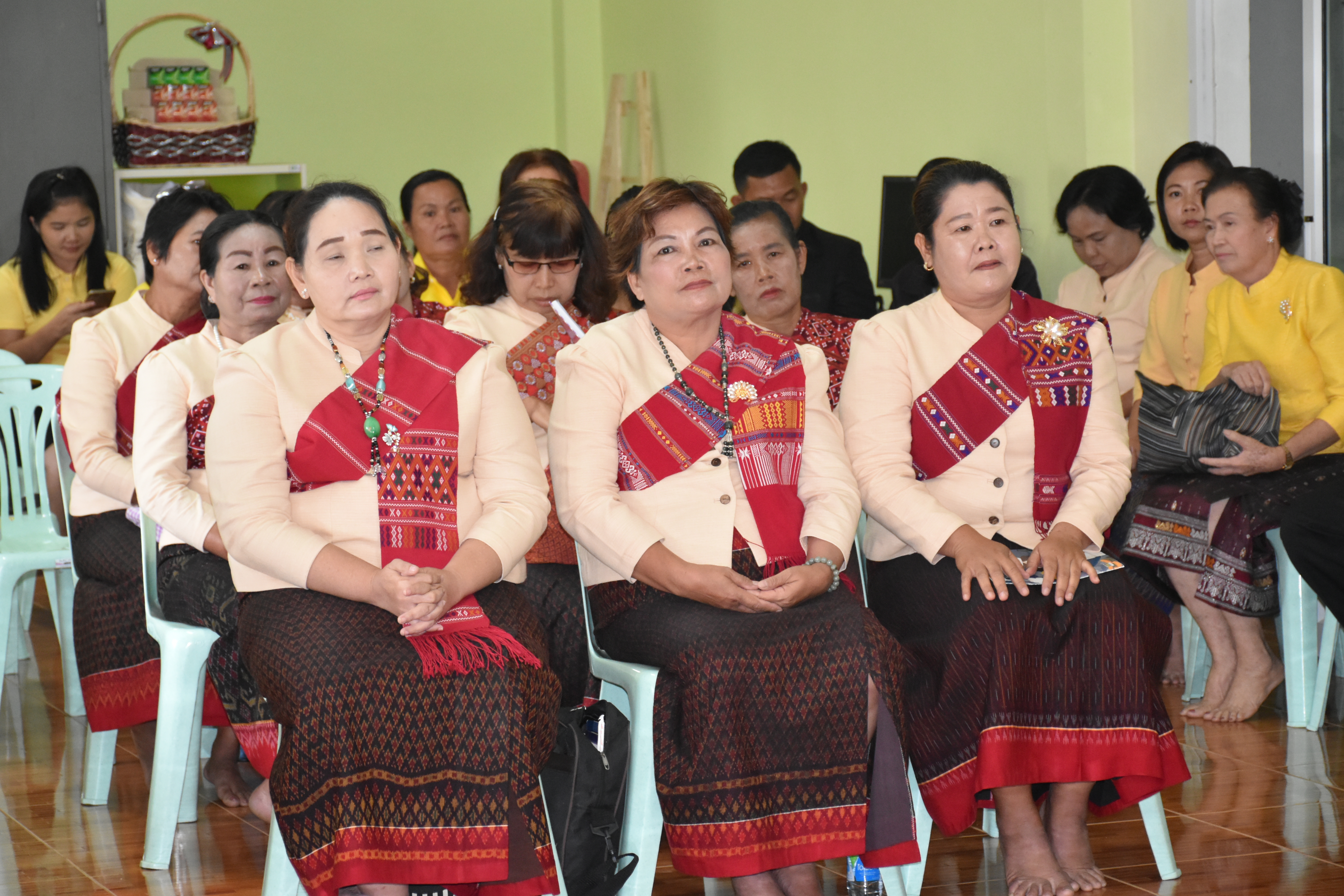@ มหาสารคาม เมืองตักสิลานคร 3 กรกฎาคม 2562 เวลา 13.00 น. นางสาวศันสนีย์ ทาสมผู้ตรวจกรมการพัฒนาชุมชนและคณะกรรมการพิจารณาคัดเลือกกิจกรรมเชิดชูเกียรติ ลงพื้นที่อำเภอโกสุมพิสัยเพื่อประเมินคัดเลือกคนกองทุนพัฒนาบทบาทสตรีดีเด่น ประจำปี 2562 ตามโครงการเชิดชูเกียรติคนกองทุนพัฒนาบทบาทสตรี