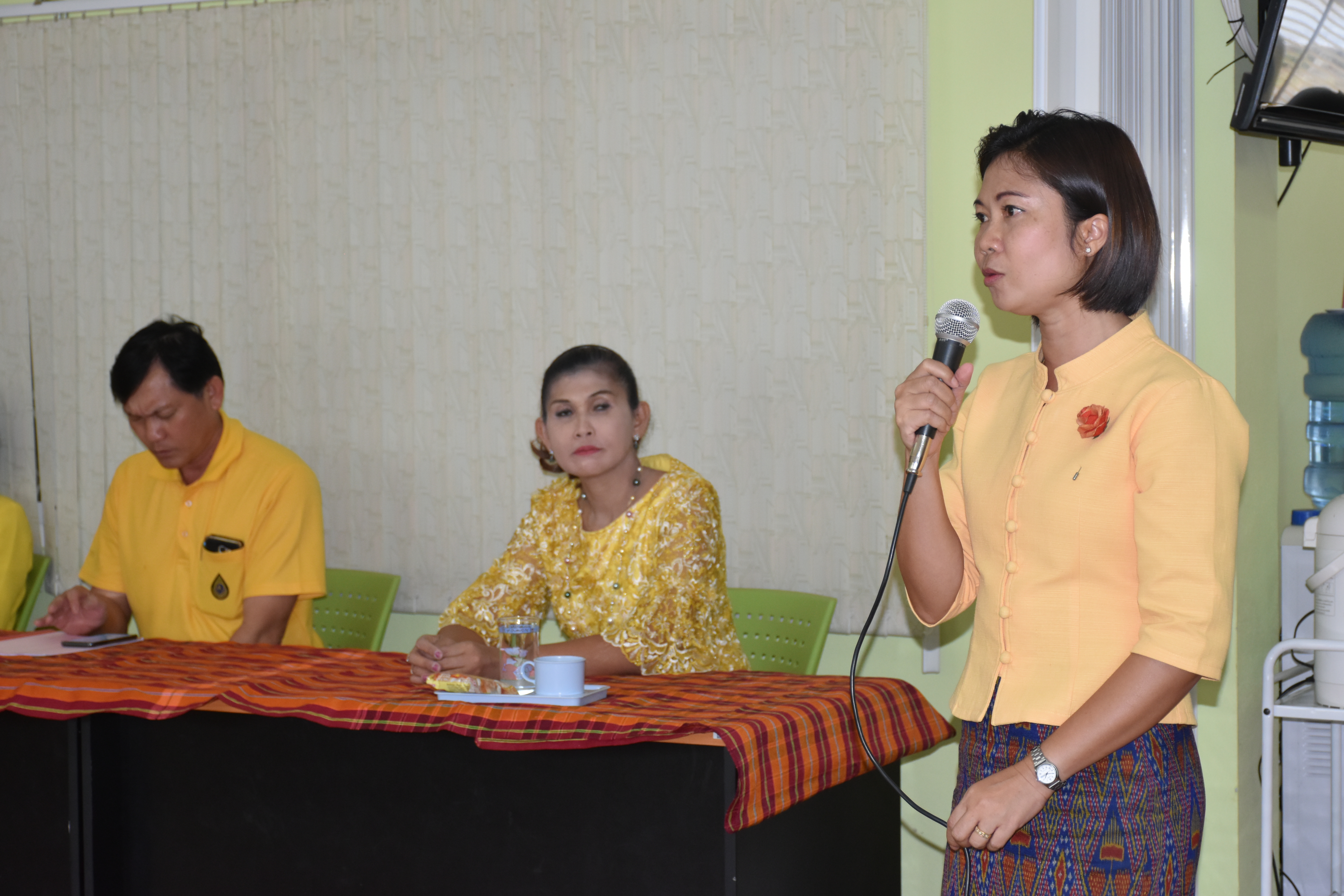 @ มหาสารคาม เมืองตักสิลานคร 3 กรกฎาคม 2562 เวลา 13.00 น. นางสาวศันสนีย์ ทาสมผู้ตรวจกรมการพัฒนาชุมชนและคณะกรรมการพิจารณาคัดเลือกกิจกรรมเชิดชูเกียรติ ลงพื้นที่อำเภอโกสุมพิสัยเพื่อประเมินคัดเลือกคนกองทุนพัฒนาบทบาทสตรีดีเด่น ประจำปี 2562 ตามโครงการเชิดชูเกียรติคนกองทุนพัฒนาบทบาทสตรี