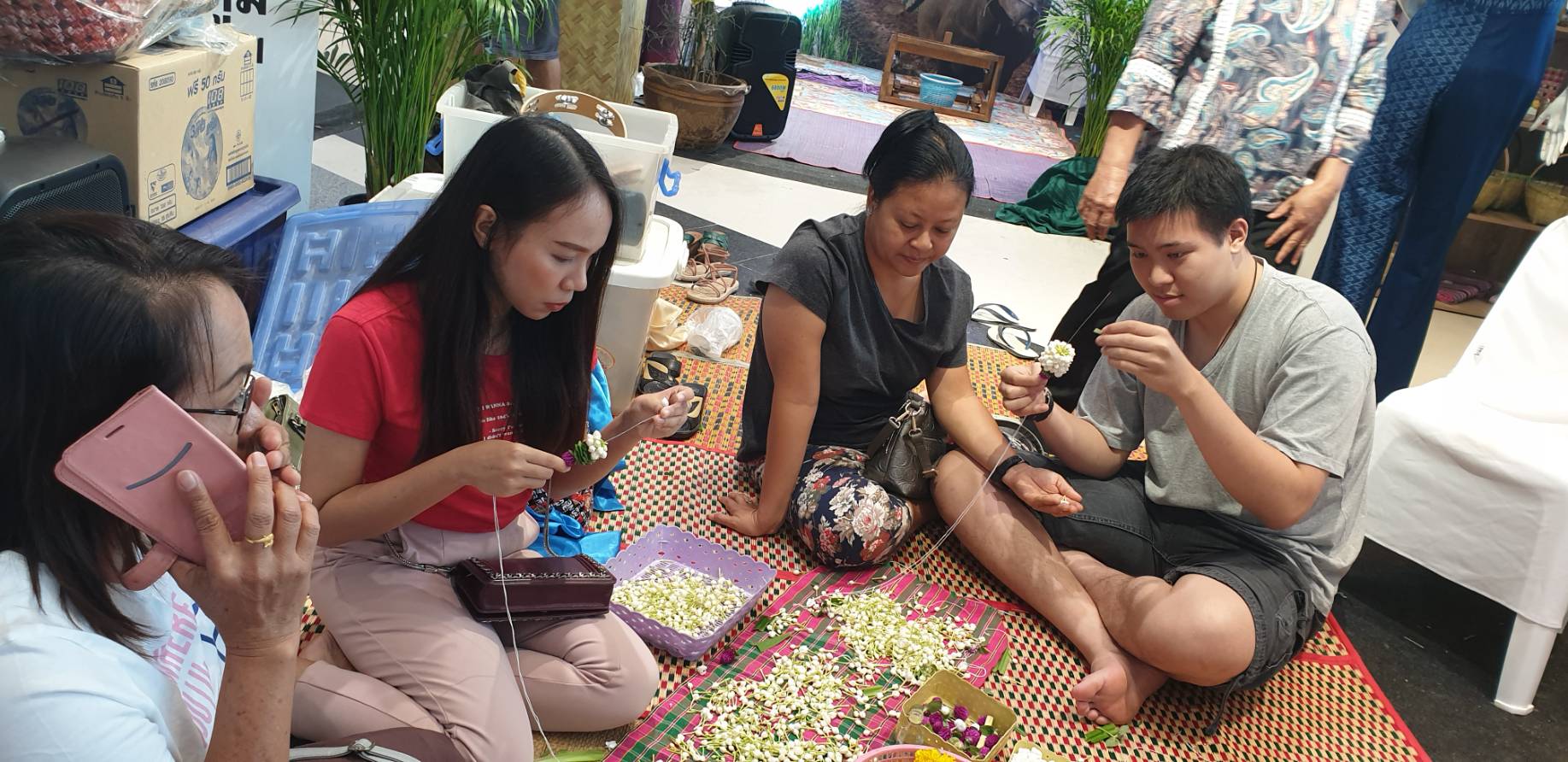 @ มหาสารคาม เมืองตักสิลานคร ห้ามพลาด เชิญ แวะ ชม ชิม ช้อป สัมผัสบรรยากาศงาน“เที่ยวมหาสารคาม ทั้งปีไม่มีเบื่อ”๑๑-๑๕ สิงหาคม ๒๕๖๒ ณ ลานโปรโมชั่น ชั้น ๑ ศูนย์การค้าเสริมไทยคอมเพล็กซ์