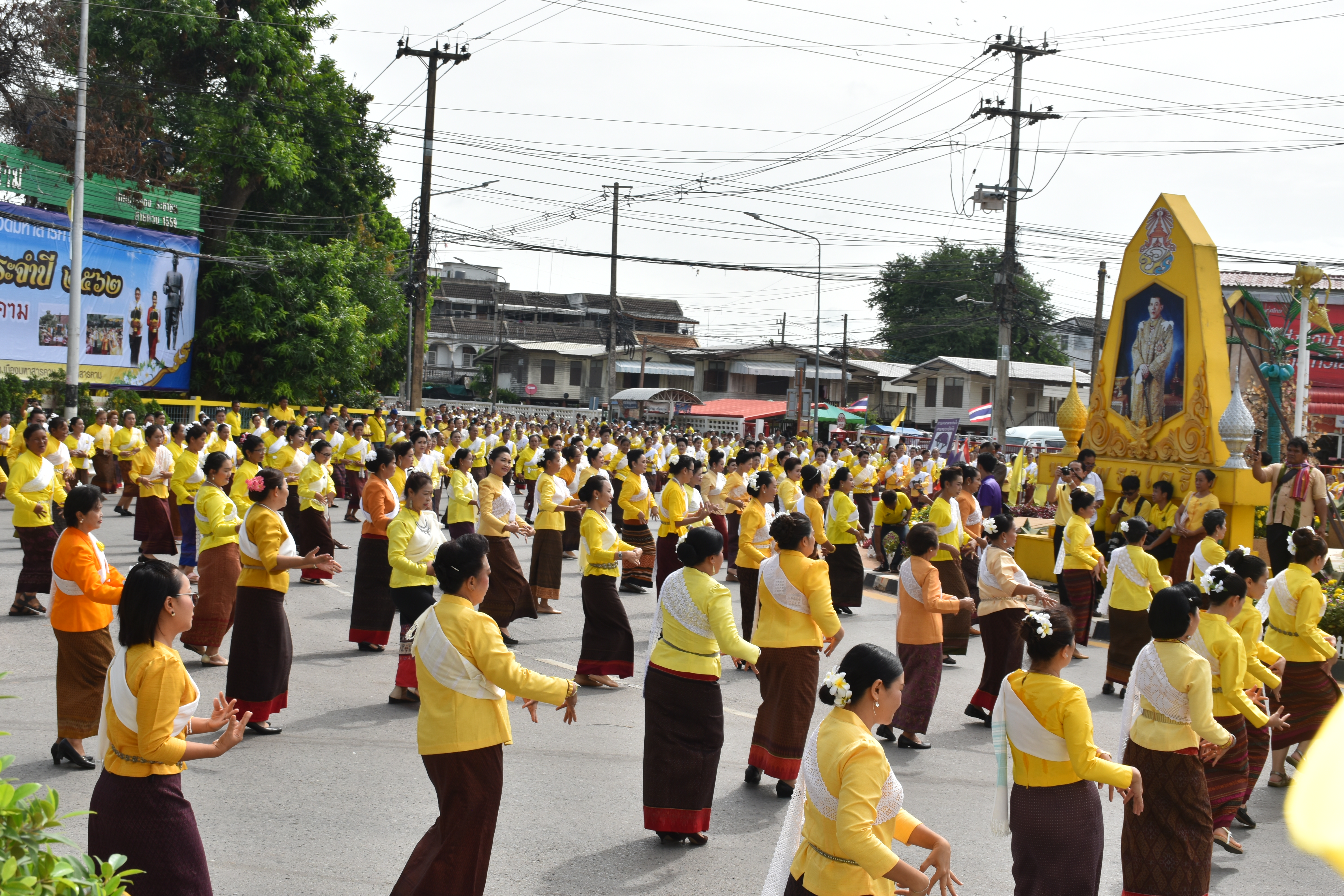 @ มหาสารคาม เมืองตักสิลานคร 22 สิงหาคม 2562 อลังการ รวมพลังสามัคคีเฉลิมฉลอง 154 ปี มหาสารคาม