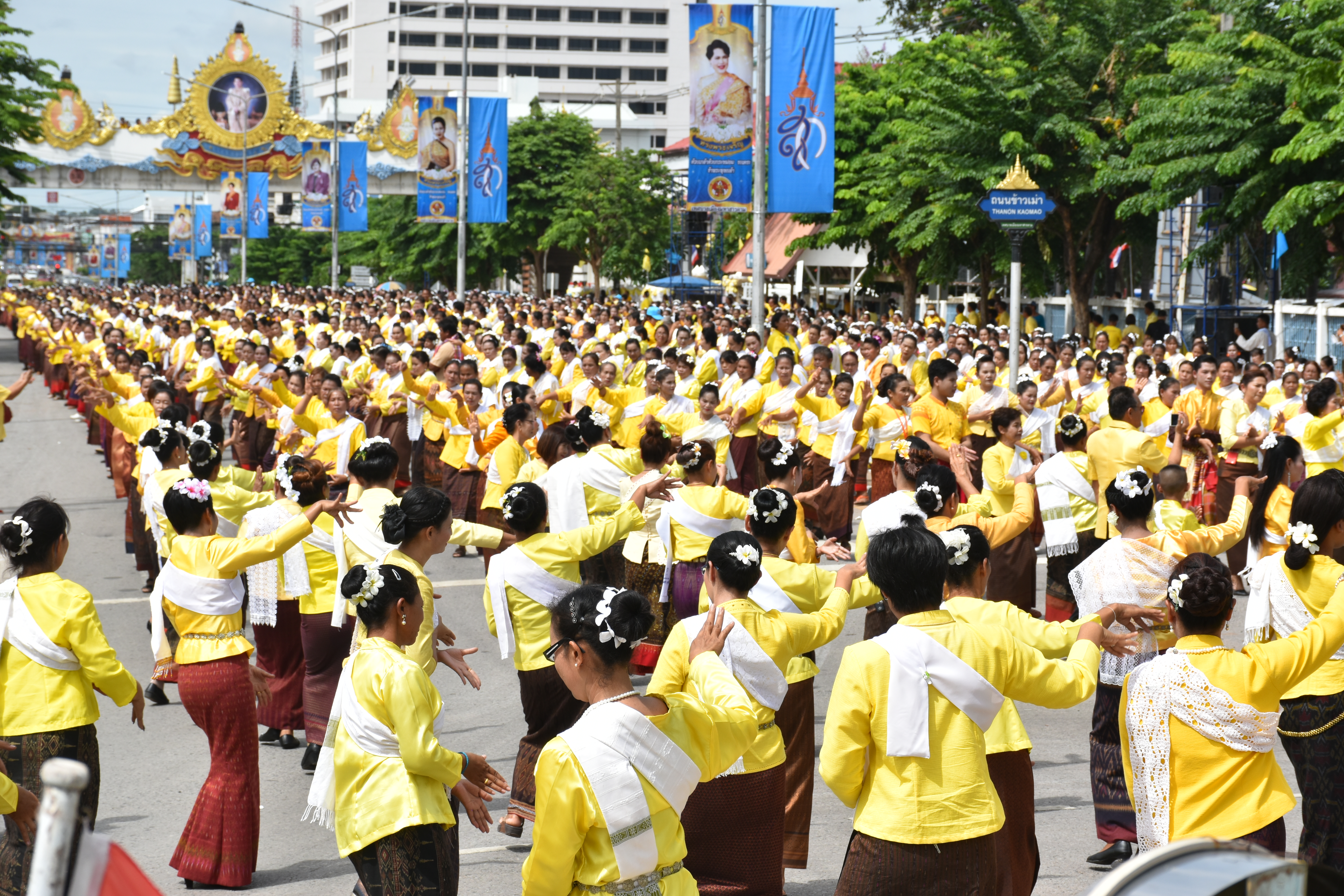 @ มหาสารคาม เมืองตักสิลานคร 22 สิงหาคม 2562 อลังการ รวมพลังสามัคคีเฉลิมฉลอง 154 ปี มหาสารคาม