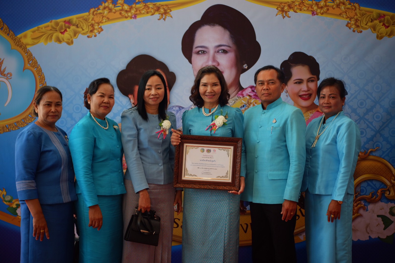 @ มหาสารคาม เมืองตักสิลานคร 19 สิงหาคม 2562 เวลา 10.30 น. ยิ่งใหญ่อลังการ “พลังสตรี พลังพัฒนา เนื่องในวันสตรีไทย” มหาสารคาม
