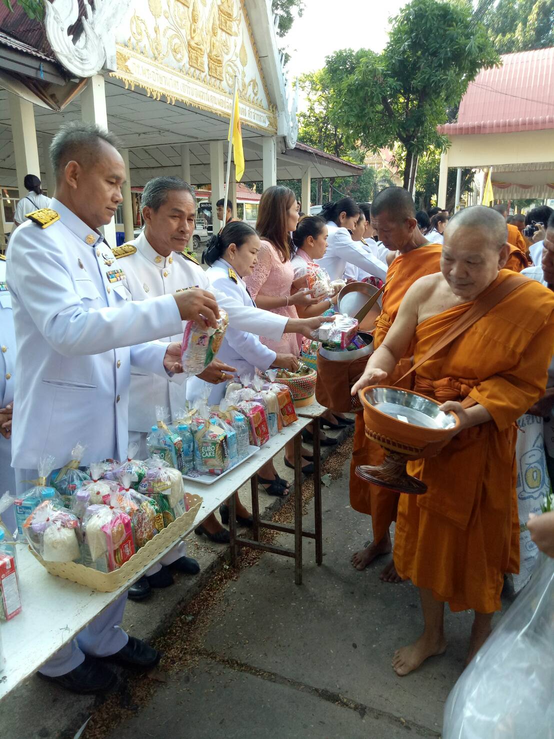 23 ตุลาคม 2562 พิธีบำเพ็ญกุศลและพิธีน้อมรำลึกเนื่องในวันคล้ายวันสวรรคตพระบาทสมเด็จพระจุลจอมเกล้าเจ้าอยู่หัว