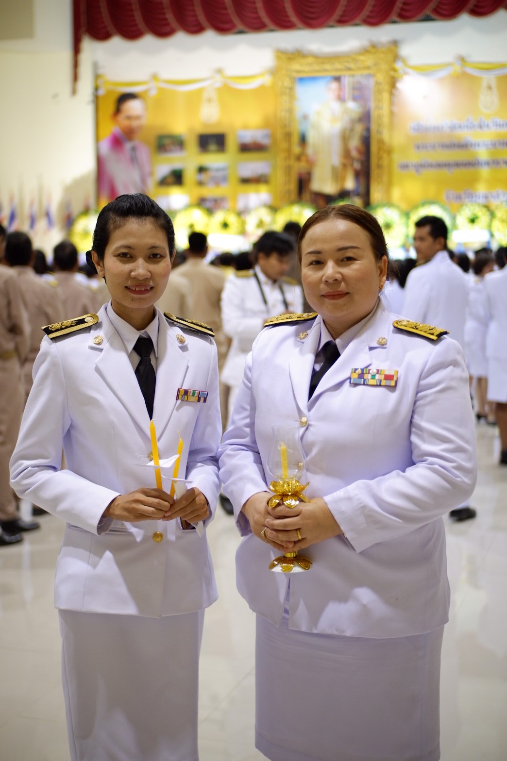 13 ตุลาคม 2562 นายพงษ์ศักดิ์ คณะมะ หัวหน้ากลุ่มงานส่งเสริมการพัฒนาชุมชน รักษาการแทน พัฒนาการจังหวัดมหาสารคาม และเจ้าหน้าที่พัฒนาชุมชนจังหวัดมหาสารคาม ร่วมพิธีบำเพ็ญกุศลและพิธีน้อมรำลึกเนื่องในวันคล้ายวันสวรรคต พระบาทสมเด็จพระบรมชนกาธิเบศร มหาภูมิพลอดุลยเดชมหาราช บรมนาถบพิตร