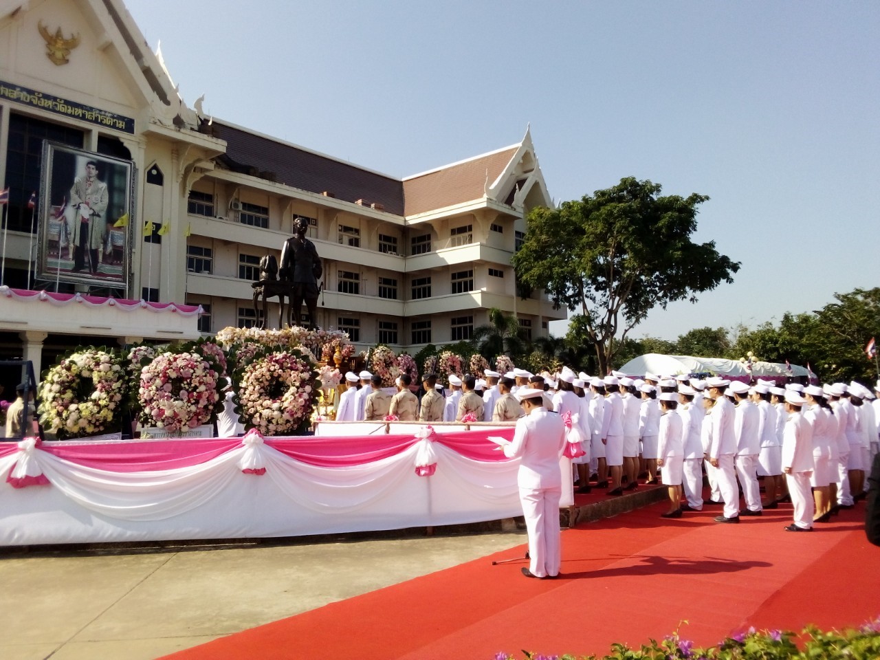 23 ตุลาคม 2562 พิธีบำเพ็ญกุศลและพิธีน้อมรำลึกเนื่องในวันคล้ายวันสวรรคตพระบาทสมเด็จพระจุลจอมเกล้าเจ้าอยู่หัว