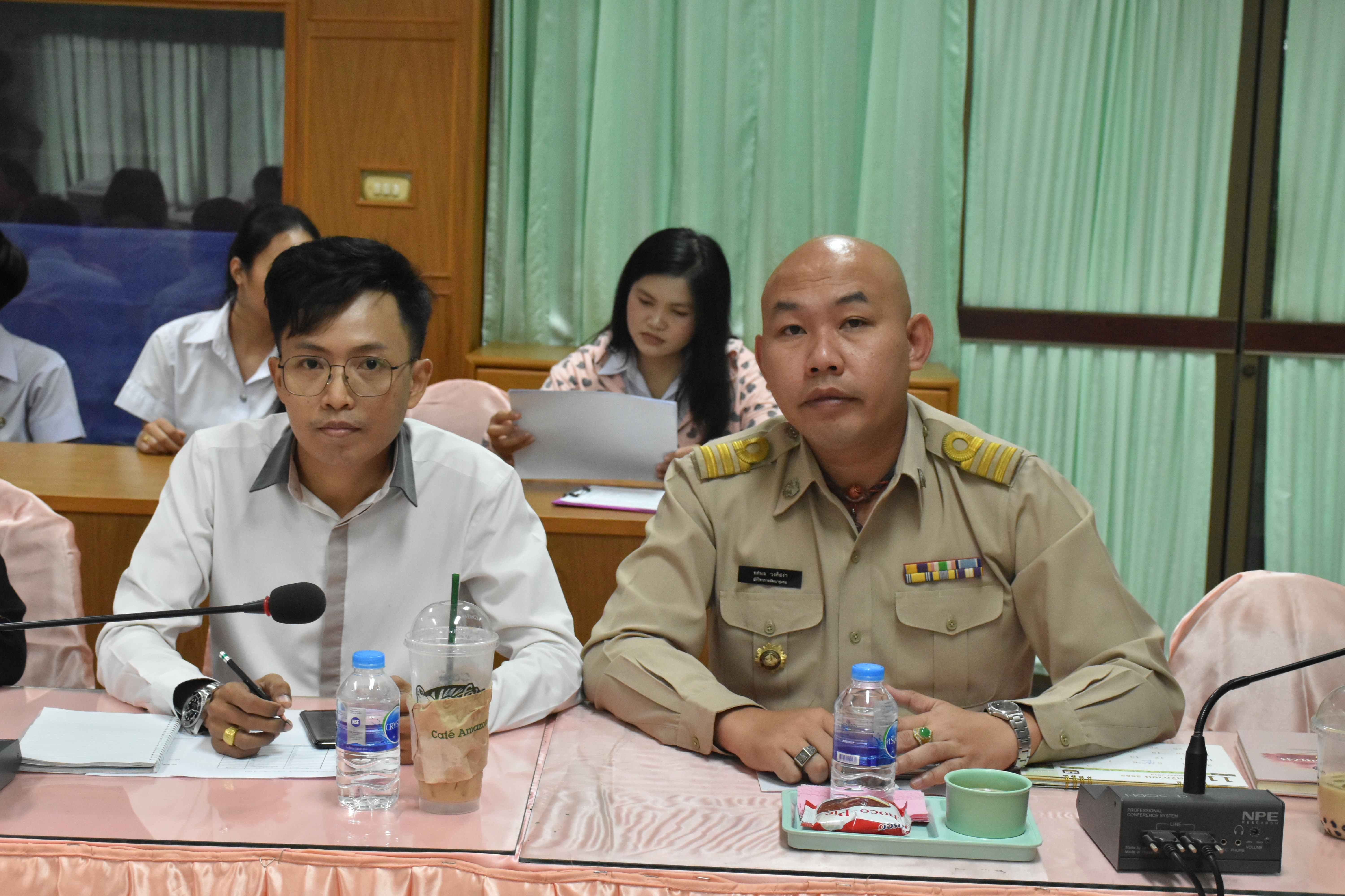 4 พฤศจิกายน 2562 เวลา 13.30 น. ประชุมสำนักงานพัฒนาชุมชนจังหวัดมหาสารคาม