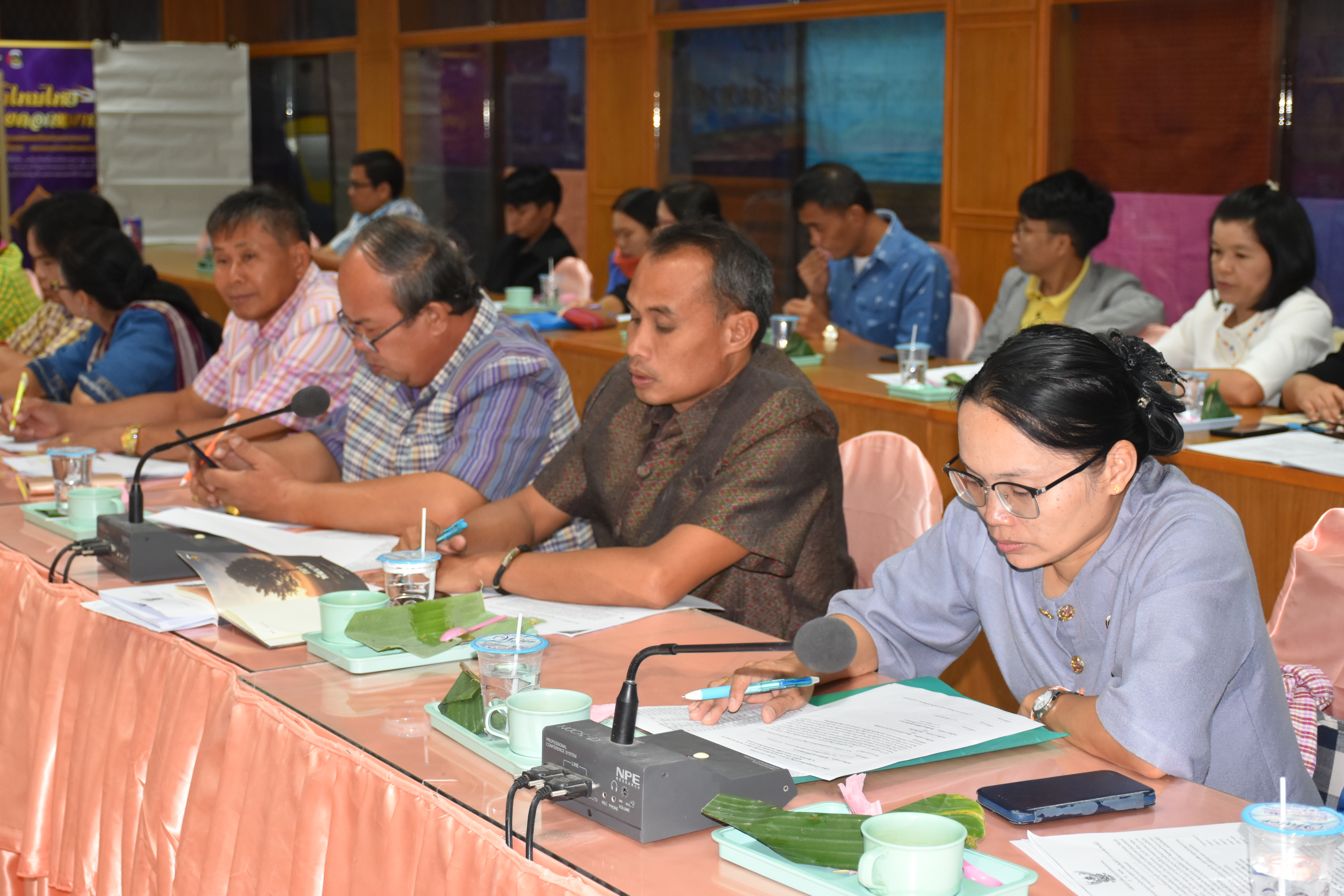 26 พฤศจิกายน 2562 เวลา09.30 น. ณ ห้องประชุม 106/1 สำนักงานพัฒนาชุมชนจังหวัดมหาสารคามประชุมเตรียมความพร้อมเตรียมการรับเสด็จสมเด็จพระกนิษฐาธิราชเจ้า กรมสมเด็จพระเทพรัตนราชสุดาฯ สยามบรมราชกุมารี