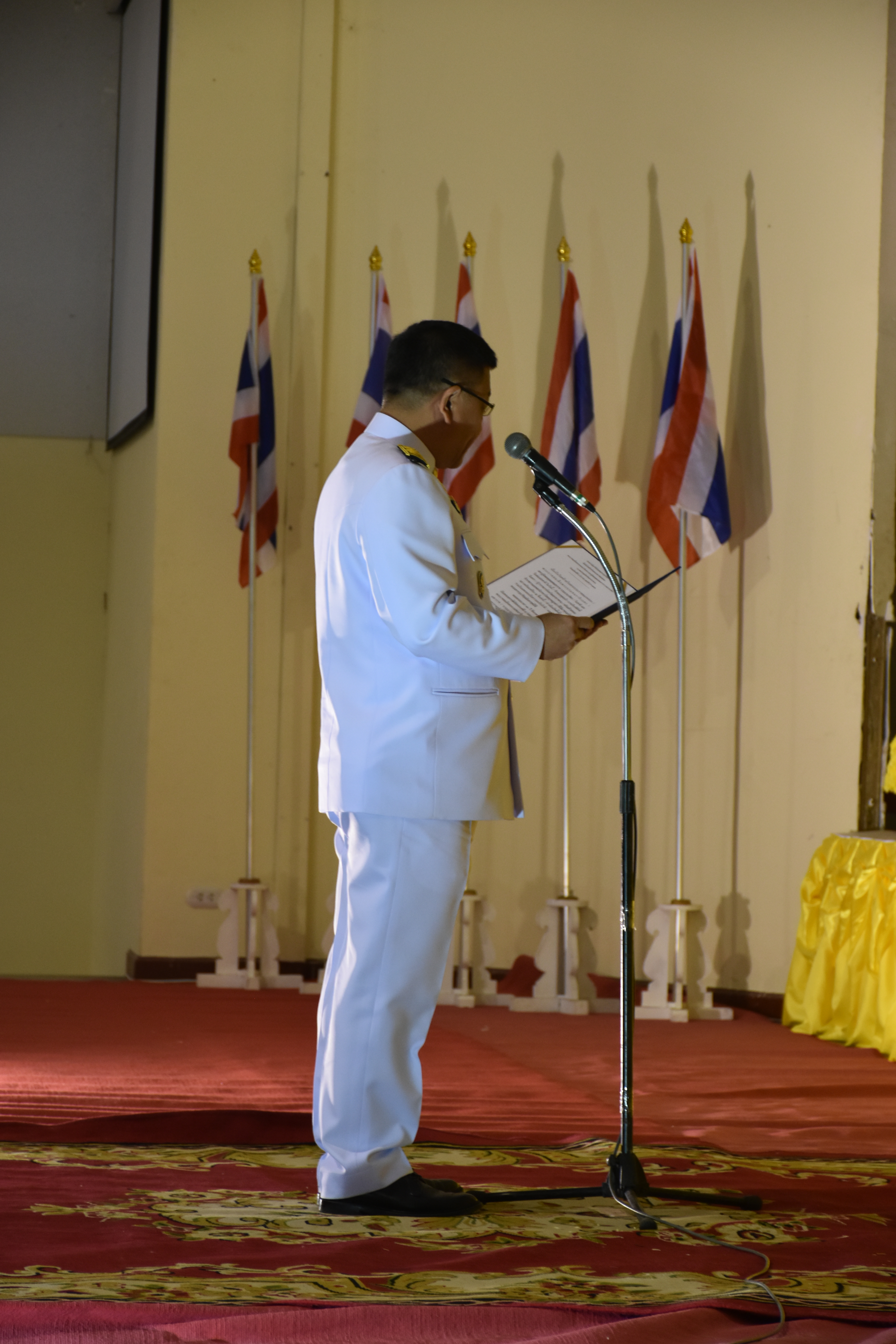 5 ธันวาคม 2562  พัฒนาชุมชนจังหวัดมหาสารคาม ร่วมพิธีการจัดกิจกรรมเนื่องในวันพ่อแห่งชาติ 5 ธันวาคม 2562