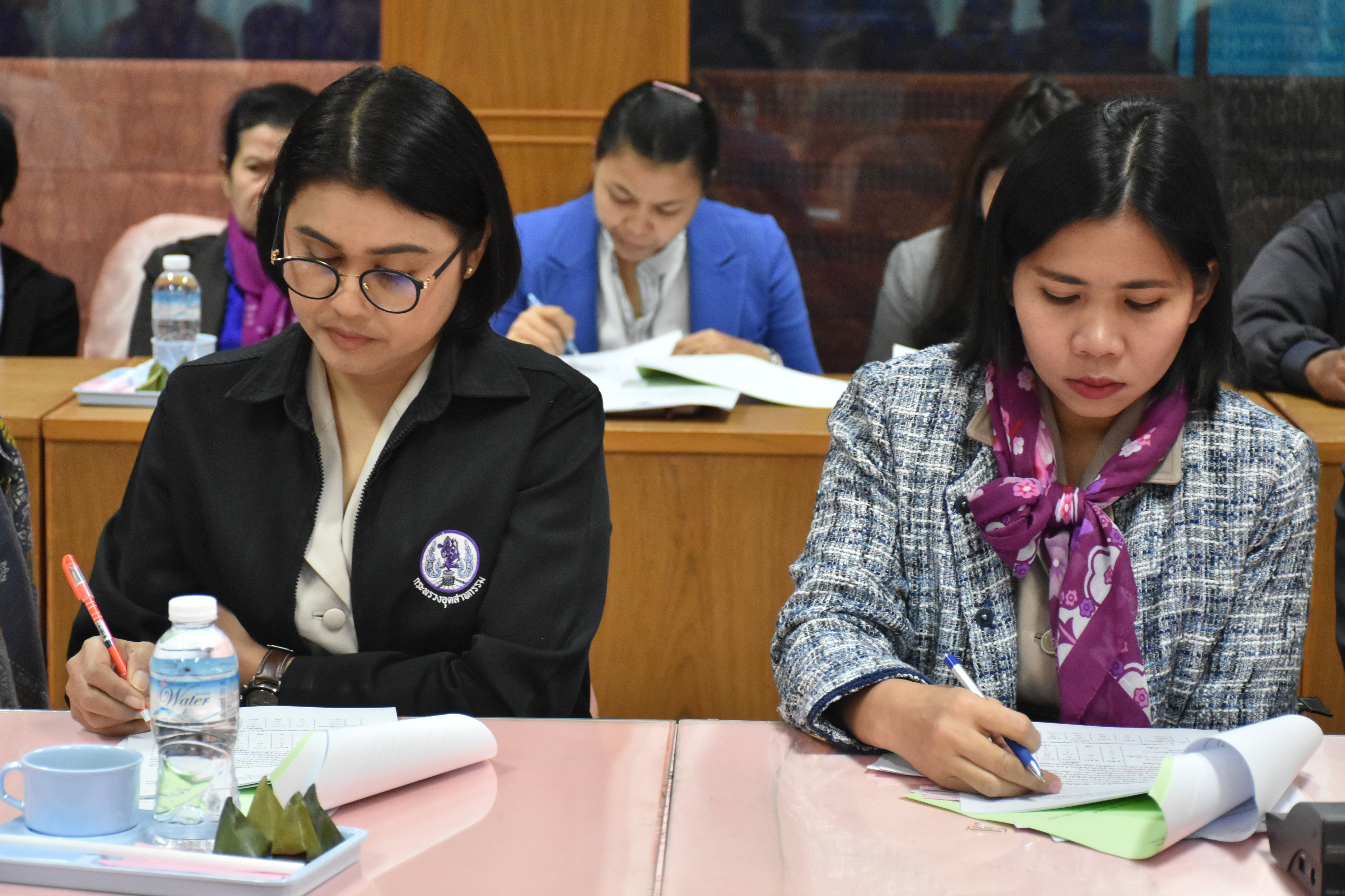 9 ธันวาคม 2562 เวลา 09.30 น.ประชุมเตรียมความพร้อมเพื่อพัฒนาศักยภาพเครือข่ายองค์ความรู้ KBO จังหวัด กิจกรรมการพัฒนาศักยภาพเครือข่ายองค์ความรู้ KBO จังหวัด ตามโครงการส่งเสริมกระบวนการเครือข่ายองค์ความรู้ KBO