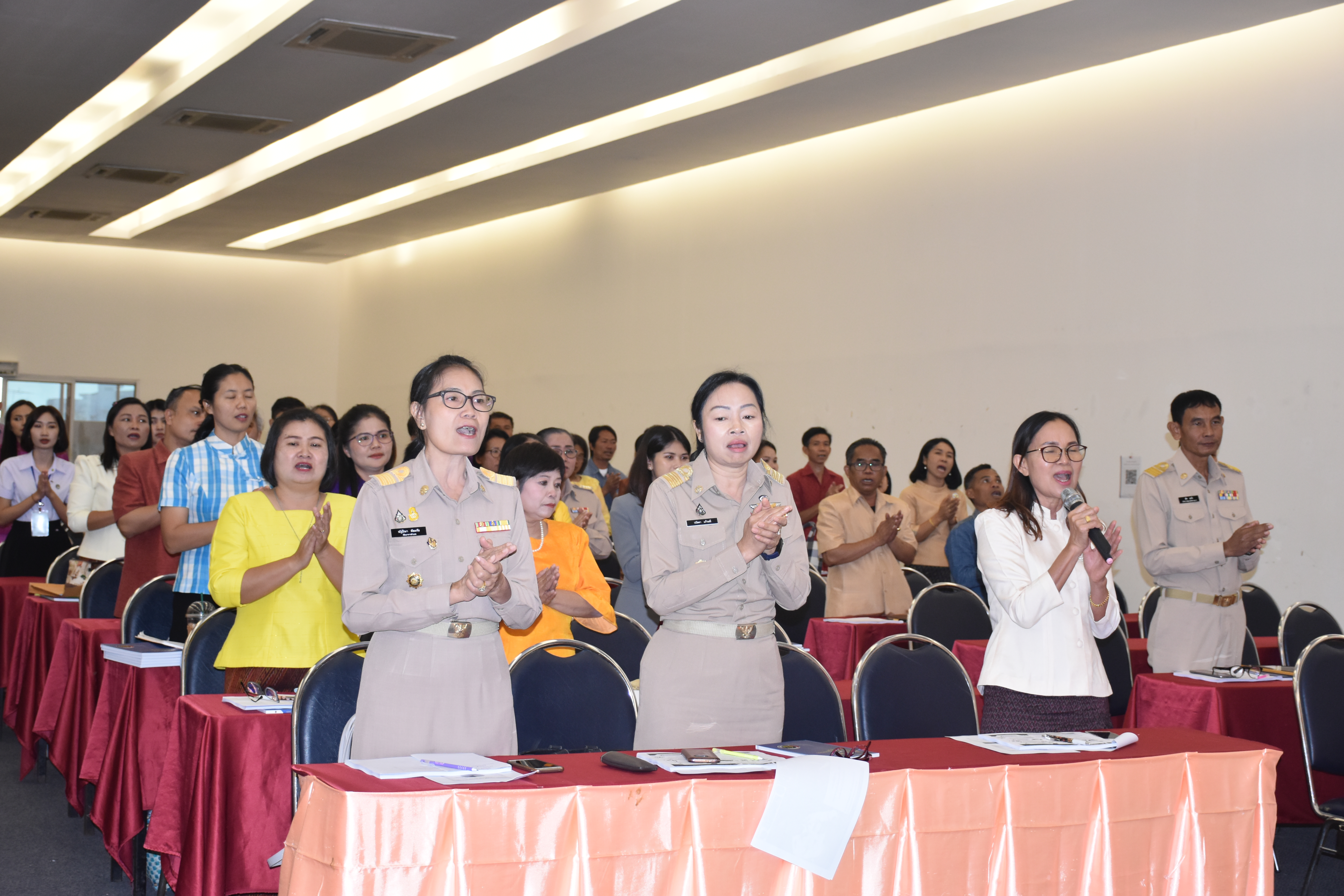 26 ธันวาคม 2562 พัฒนาชุมชนจังหวัดมหาสารคาม ประชุมเชิงปฏิบัติการสื่อสารทิศทางการพัฒนาชุมชน สำนักงานพัฒนาชุมชนจังหวัดมหาสารคาม ประจำปีงบประมาณ พ.ศ. 2563