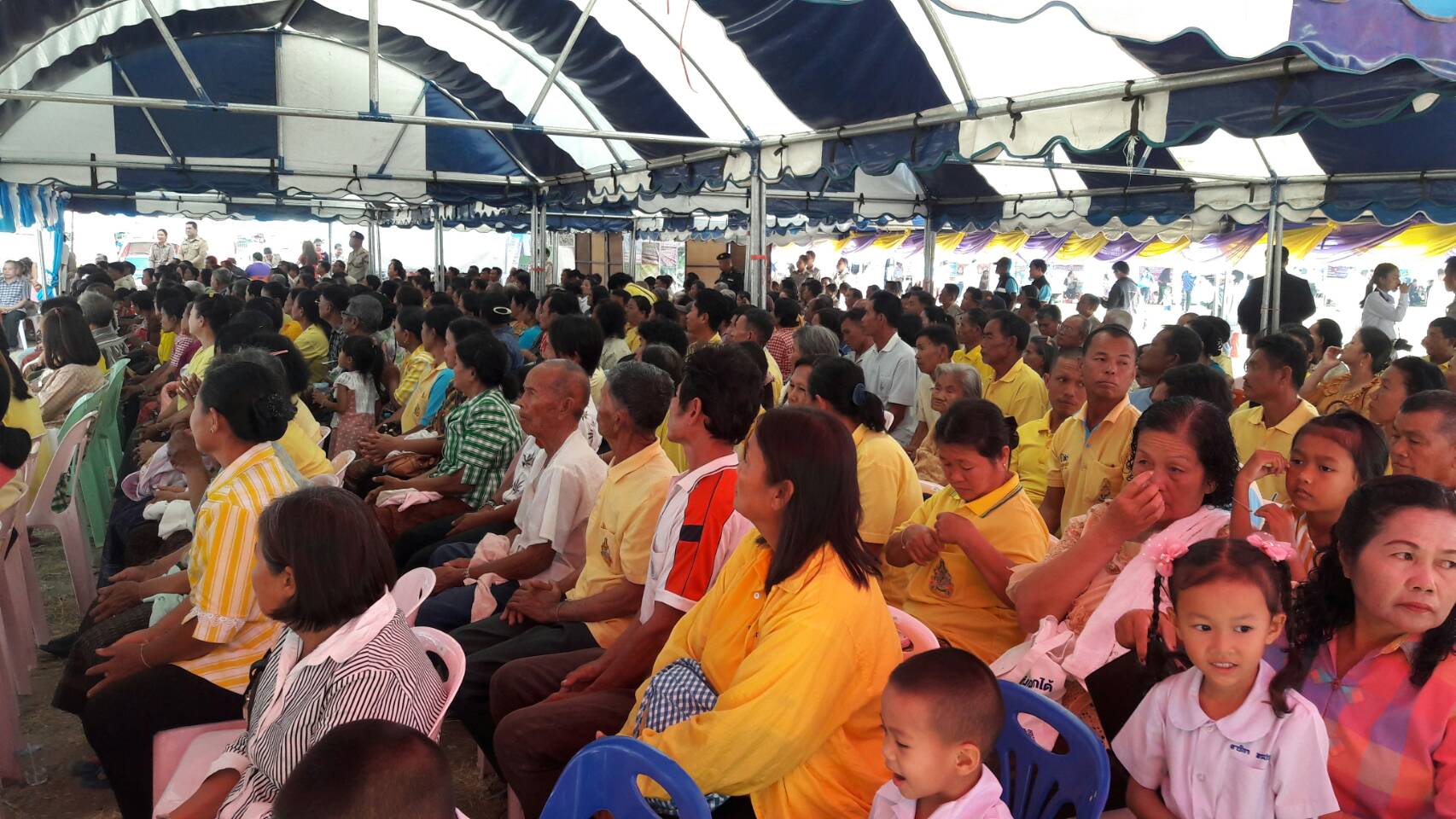 22 มกราคม​ 2563​ เวลา 09.00 น. โครงการปกป้องและเชิดชูสถาบันพระมหากษัตริย์​และหน่วยบำบัดทุกข์​บำรุงสุข​ สร้างรอยยิ้มให้ประชาชนจังหวัดมหาสารคาม​ ณ โรงเรียนโนนศรีภิบาล​  ต.โนนภิบาล​ อ.แกดำ​ จ.มหาสารคาม​