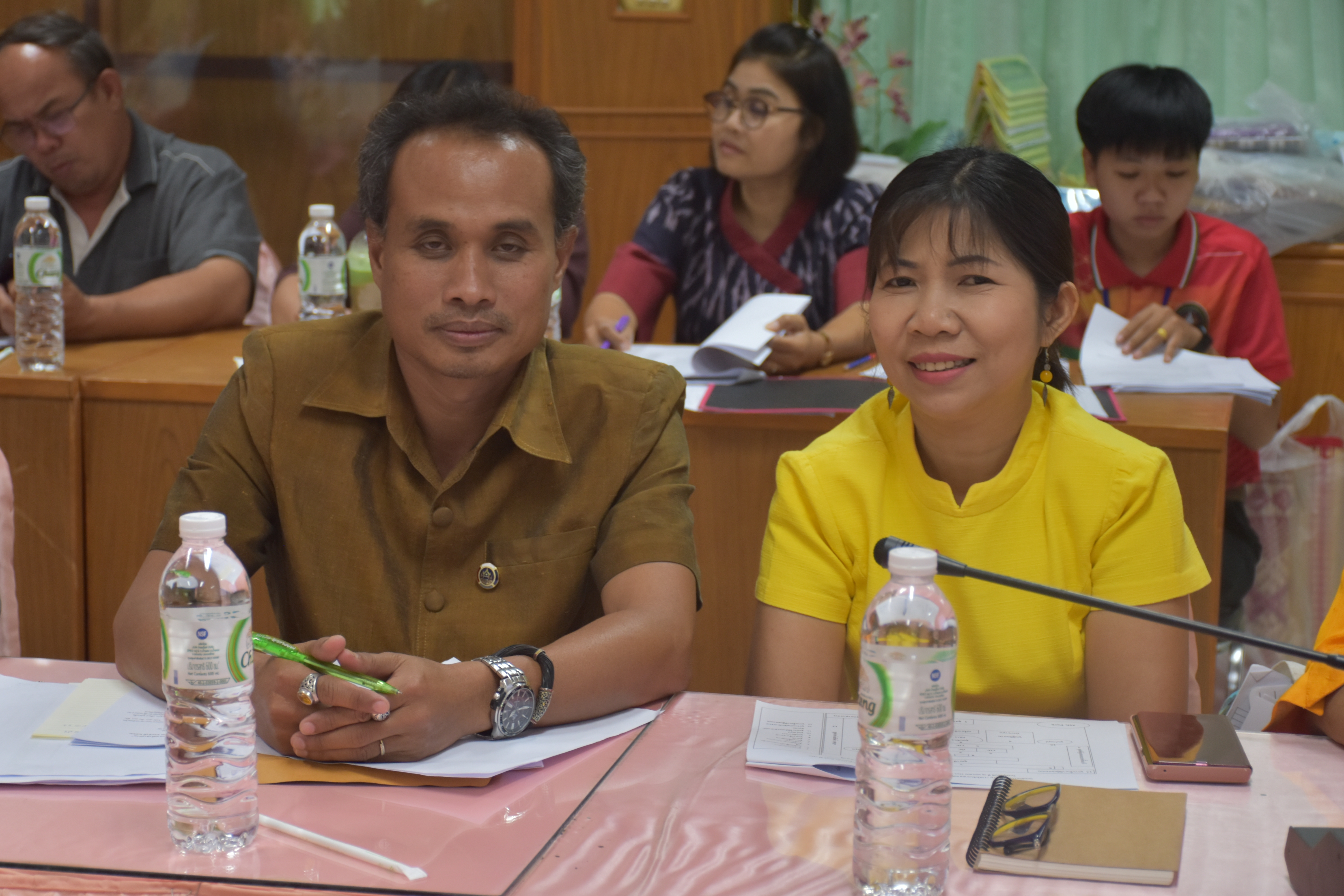 16 มกราคม 2563 เวลา 13.30 น. ณ ห้องประชุม 106/1ศาลากลางจังหวัดมหาสารคาม ประชุมคณะกรรมการและคณะทำงานจัดกิจกรรม “งานราตรีเส้นสายลายผ้าสารคาม” ในงานประเพณีบุญเบิกฟ้าและงานกาชาดจังหวัดมหาสารคาม ประจำปี 2563 ครั้งที่ 1/2563