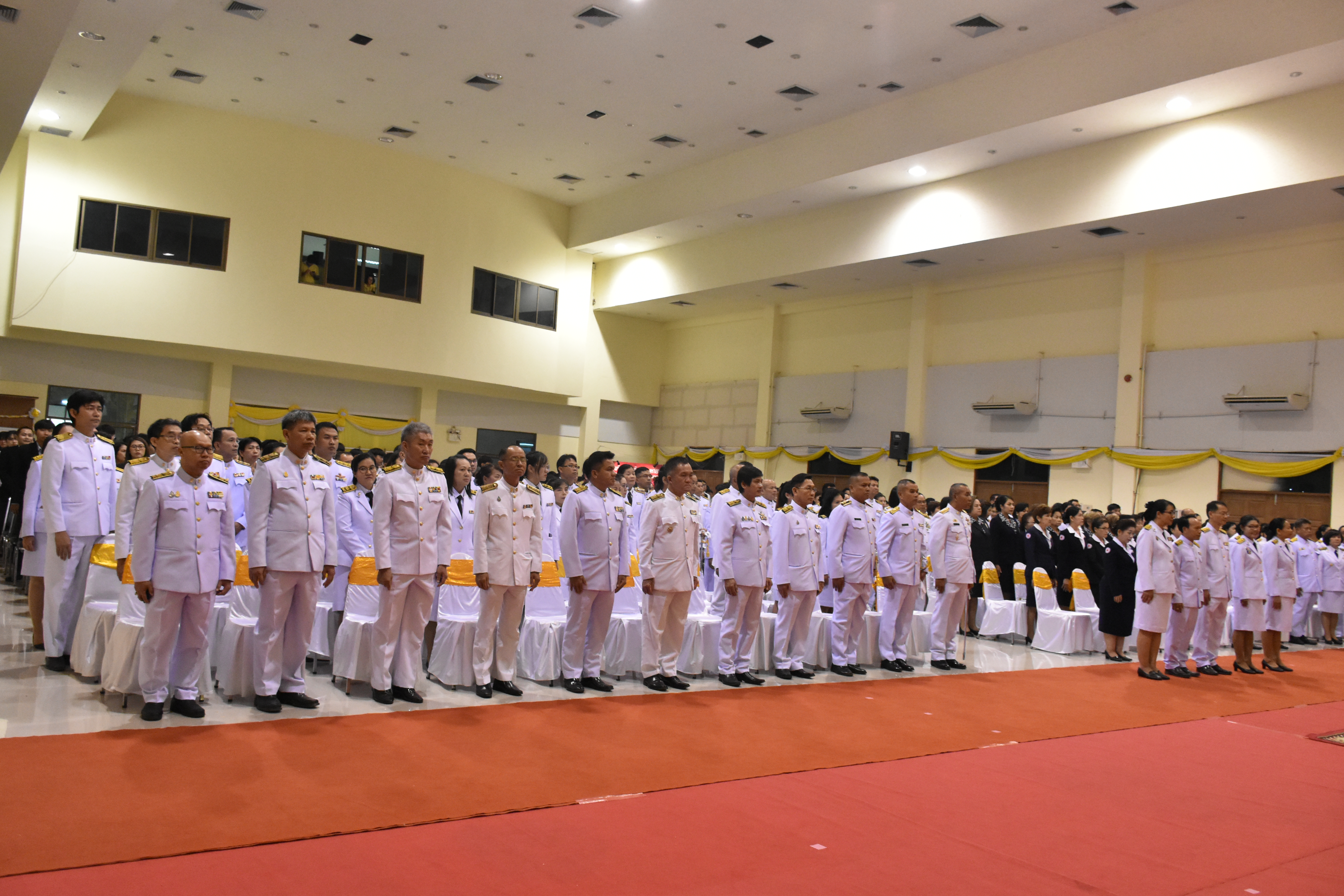 02/03/2563@ หอประชุมจังหวัดมหาสารคาม ต.แวงน่าง อ.เมืองมหาสารคาม จ.มหาสารคาม พช.มค. ร่วมพิธีวางพานพุ่มดอกไม้ถวายราชสักการะ แด่ พระบาทสมเด็จพระบรมชนกาธิเบศร มหาภูมิพลอดุลยเดชมหาราช บรมนาถบพิตร เนื่องในวันพระบิดาแห่งมาตรฐานการช่างไทย