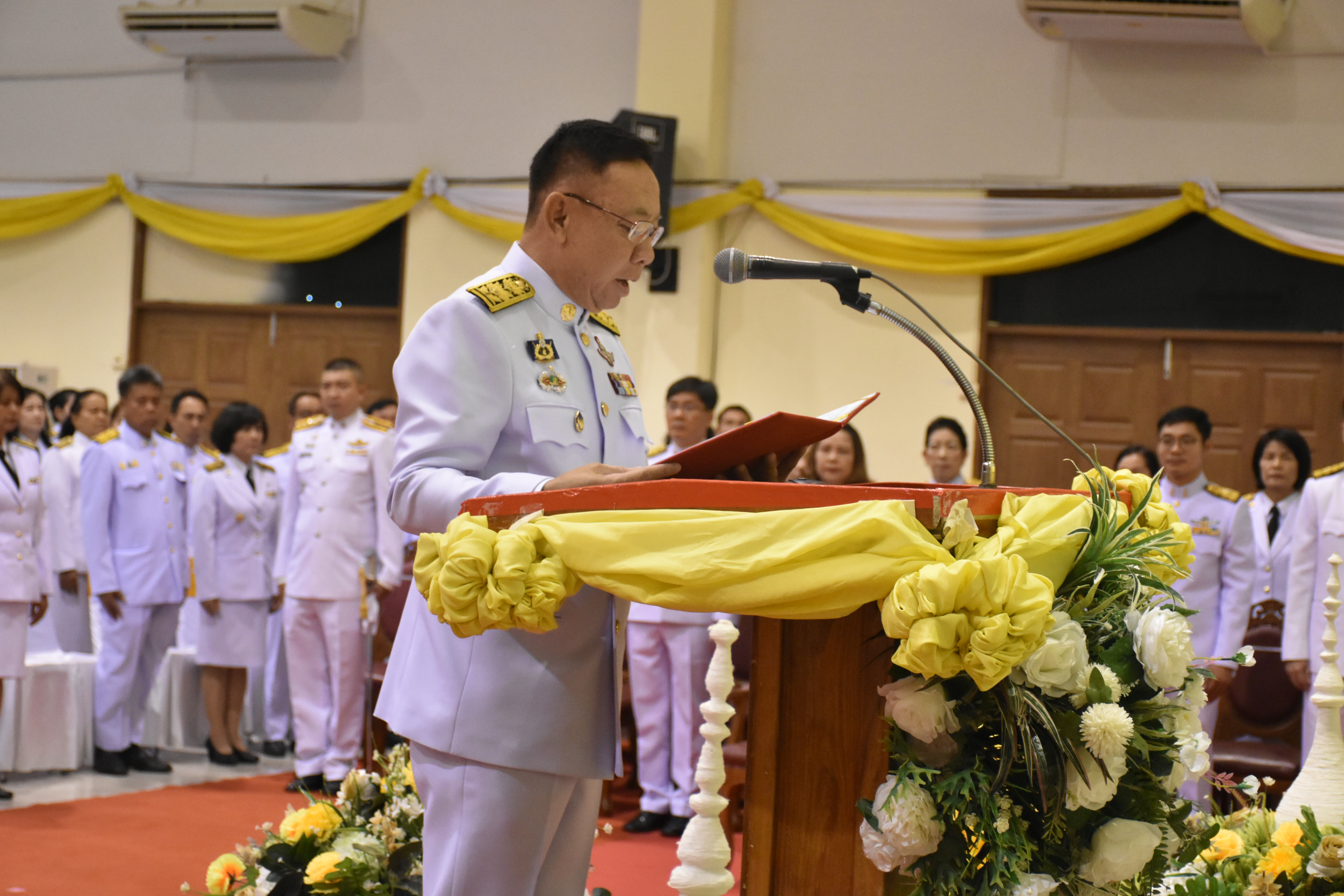 02/03/2563@ หอประชุมจังหวัดมหาสารคาม ต.แวงน่าง อ.เมืองมหาสารคาม จ.มหาสารคาม พช.มค. ร่วมพิธีวางพานพุ่มดอกไม้ถวายราชสักการะ แด่ พระบาทสมเด็จพระบรมชนกาธิเบศร มหาภูมิพลอดุลยเดชมหาราช บรมนาถบพิตร เนื่องในวันพระบิดาแห่งมาตรฐานการช่างไทย