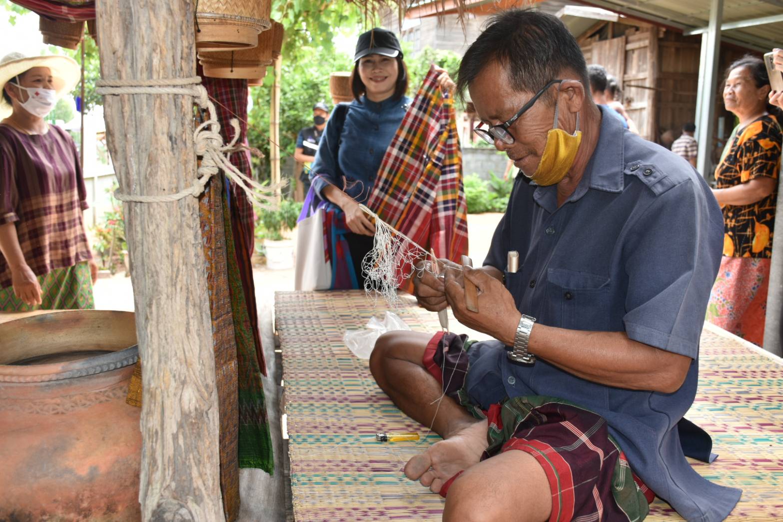 @ มหาสารคามเมืองแห่งความสุข 19 มิถุนายน 2563 เวลา 09.00 น. การคัดสรรหมู่บ้านเศรษฐกิจพอเพียง “อยู่เย็น เป็นสุข” ดีเด่นระดับจังหวัด ประจำปี 2563 จังหวัดมหาสารคาม