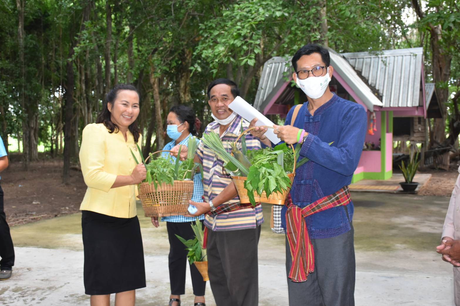@ มหาสารคามเมืองแห่งความสุข 19 มิถุนายน 2563 เวลา 14.00 น. การคัดสรรหมู่บ้านเศรษฐกิจพอเพียง “อยู่เย็น เป็นสุข” ดีเด่นระดับจังหวัด ประจำปี 2563 จังหวัดมหาสารคาม