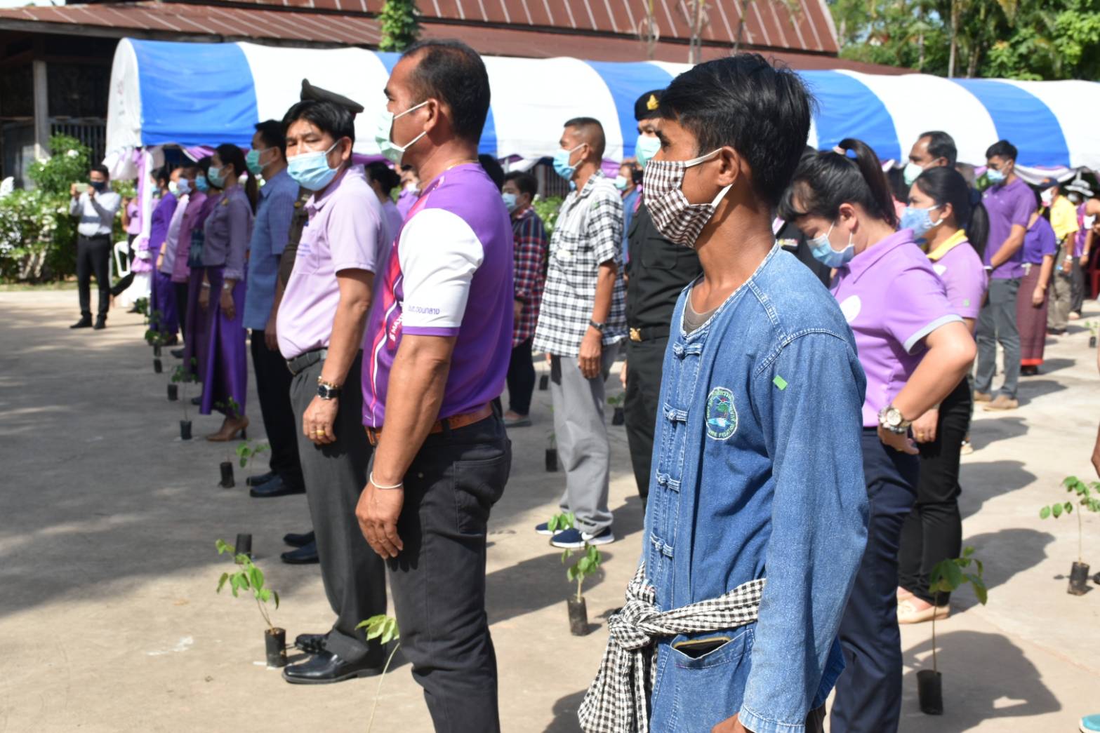 26 มิถุนายน 2563 พช.มค. ร่วมกับอำเภอโกสุมพิสัย และองค์การบริหารส่วนตำบลดอนกลาง อำเภอโกสุมพิสัย จังหวัดมหาสารคาม ดำเนินโครงการรวมพลังสตรีอาสาพัฒนา ปลูกป่าเฉลิมพระเกียรติ เนื่องในโอกาสวันเฉลิมพระชนมพรรษา สมเด็จพระนางเจ้าสุทิดา พัชรสุธาพิมลลักษณ พระบรมราชินี