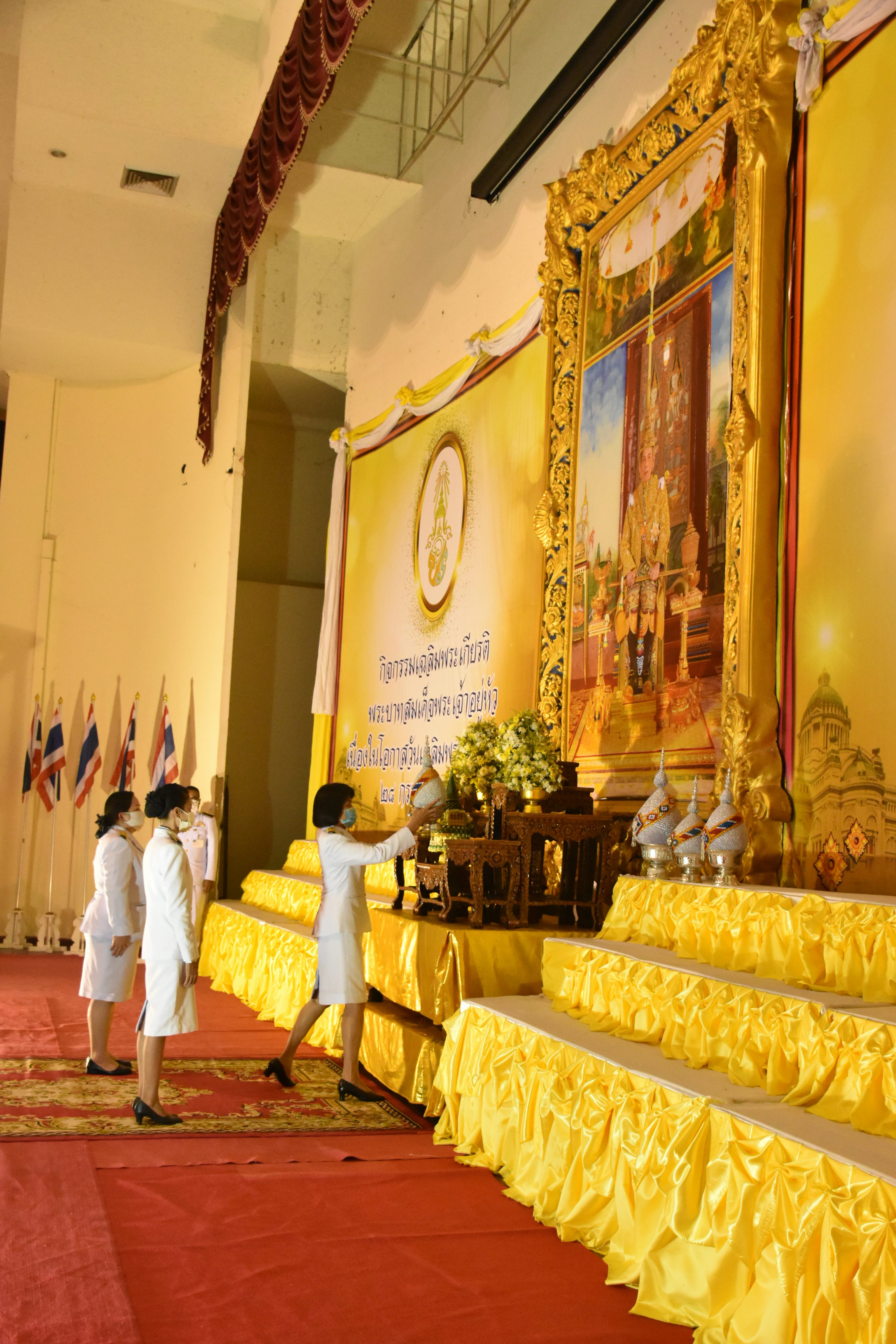 พช.มหาสารคาม : ร่วมกิจกรรมเฉลิมพระเกียรติเนื่องในโอกาสวันเฉลิมพระชนมพรรษาพระบาทสมเด็จพระเจ้าอยู่หัว 28 กรกฎาคม 2563