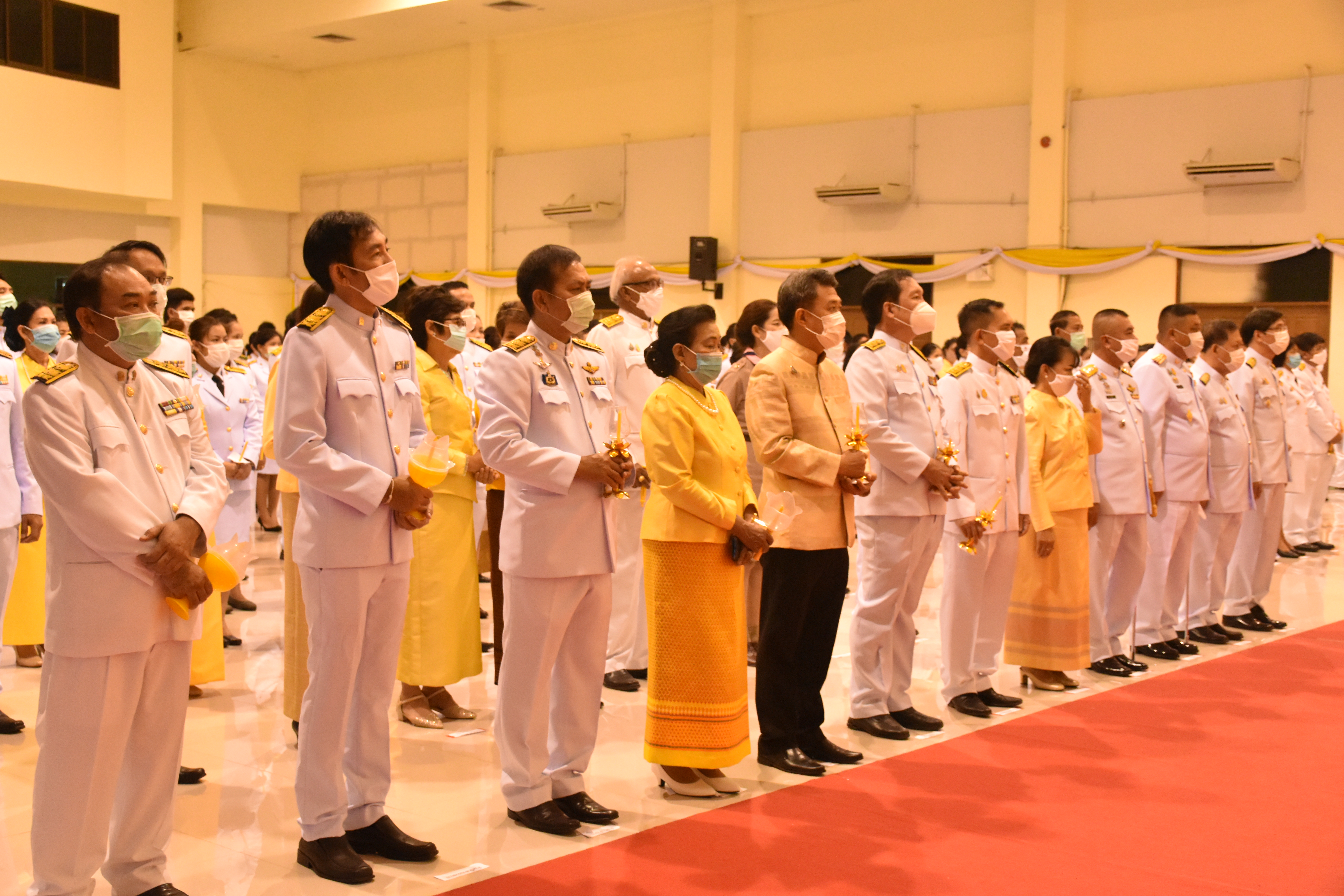 พช.มหาสารคาม : ร่วมกิจกรรมเฉลิมพระเกียรติเนื่องในโอกาสวันเฉลิมพระชนมพรรษาพระบาทสมเด็จพระเจ้าอยู่หัว 28 กรกฎาคม 2563