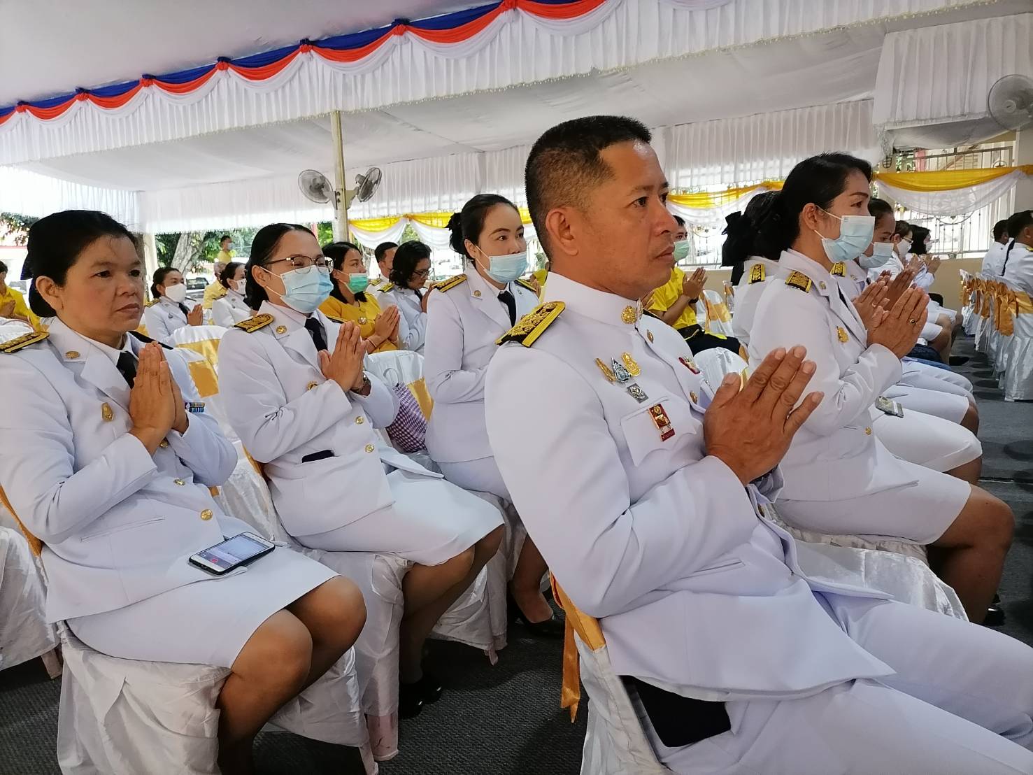 13 ตุลาคม 2563 พช.มหาสารคาม ร่วมกิจกรรมน้อมรำลึกเนื่องในวันคล้ายวันสวรรคต พระบาทสมเด็จพระบรมชนกาธิเบศร มหาภูมิพลอดุลยเดชมหาราช บรมนาถบพิตร 13 ตุลาคม 2563