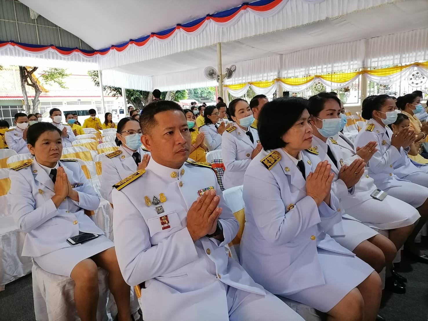13 ตุลาคม 2563 พช.มหาสารคาม ร่วมกิจกรรมน้อมรำลึกเนื่องในวันคล้ายวันสวรรคต พระบาทสมเด็จพระบรมชนกาธิเบศร มหาภูมิพลอดุลยเดชมหาราช บรมนาถบพิตร 13 ตุลาคม 2563