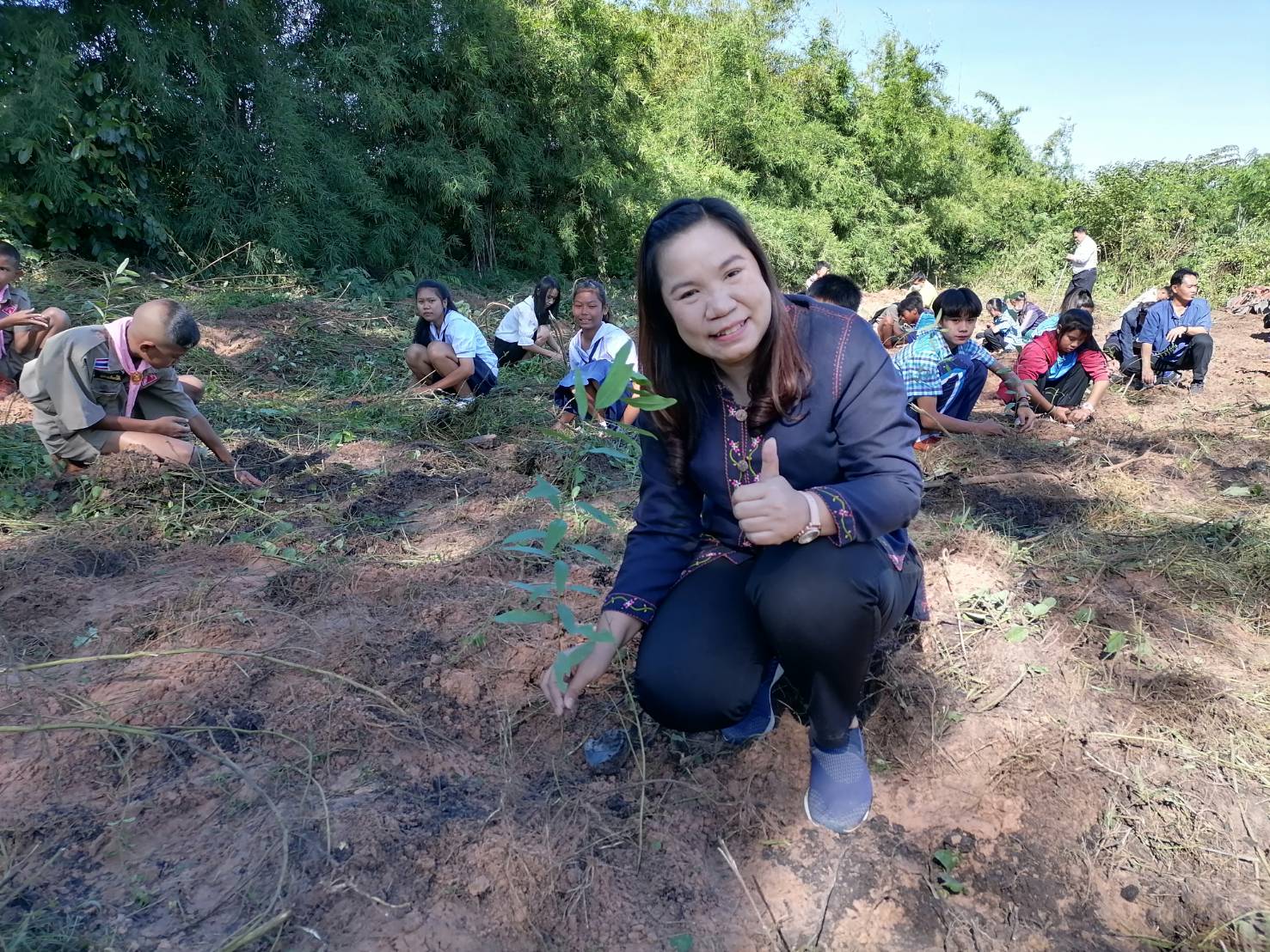 พช.มหาสารคาม สานพลัง บวร (บ้าน-วัด-โรงเรียน) จัดโครงการวันรักต้นไม้ประจำปีของชาติ พ.ศ. 2563