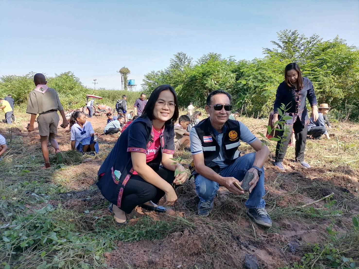พช.มหาสารคาม สานพลัง บวร (บ้าน-วัด-โรงเรียน) จัดโครงการวันรักต้นไม้ประจำปีของชาติ พ.ศ. 2563