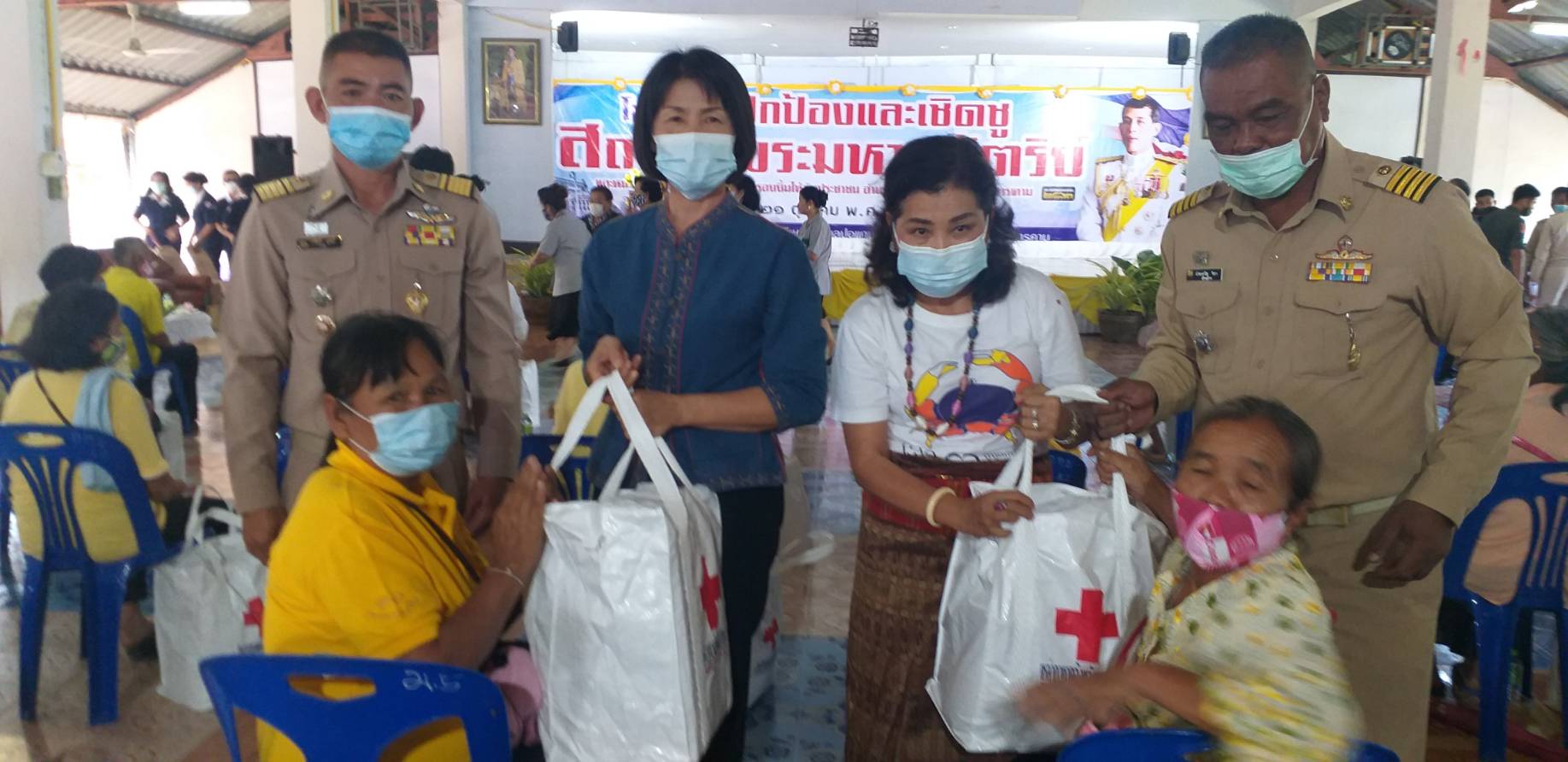 ?พช.มหาสารคาม ร่วมโครงการปกป้องและเชิดชูสถาบันพระมหากษัตริย์ หน่วยบำบัดทุกข์ บำรุงสุข สร้างรอยยิ้ม ให้ประชาชนจังหวัดมหาสารคาม (จังหวัดเคลื่อนที่) ประจำปีงบประมาณ พ.ศ.2563