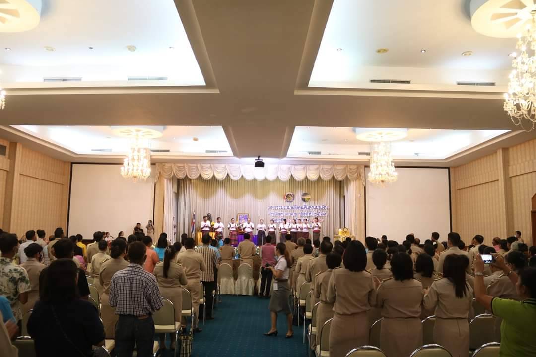 วันที่ 30 กันยายน 2563 ณ โรงแรมวสุมหาสารคาม อำเภอเมืองฯ จังหวัดมหาสารคาม พัฒนาชุมชนจังหวัดมหาสารคามจัด “มหกรรมรวมพลังคนดีแห่งแผ่นดิน” ประจำปี 2563