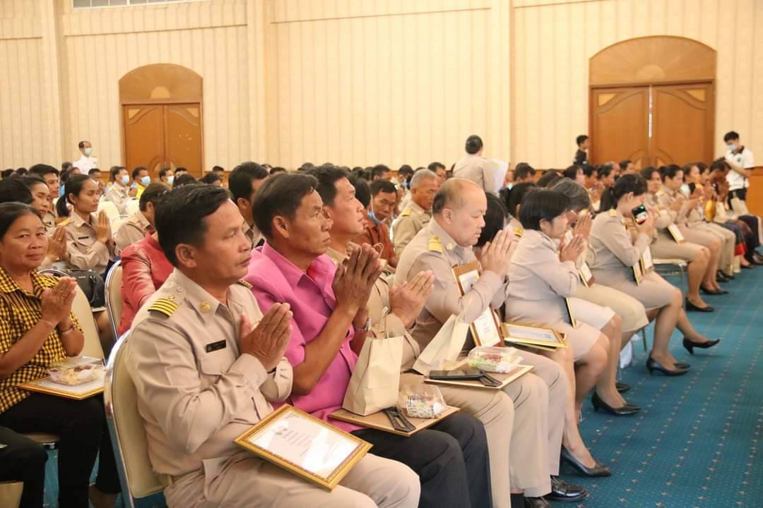 วันที่ 30 กันยายน 2563 ณ โรงแรมวสุมหาสารคาม อำเภอเมืองฯ จังหวัดมหาสารคาม พัฒนาชุมชนจังหวัดมหาสารคามจัด “มหกรรมรวมพลังคนดีแห่งแผ่นดิน” ประจำปี 2563