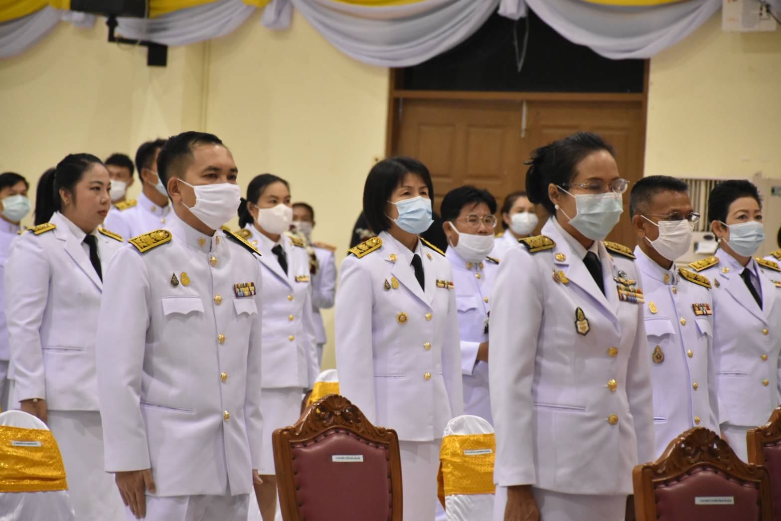 พช.มหาสารคาม ร่วมพิธีน้อมรำลึกเนื่องในวันคล้ายวันพระราชสมภพครบ 120 ปี สมเด็จพระศรีนครินทราบรมราชชนนี 21 ตุลาคม 2563