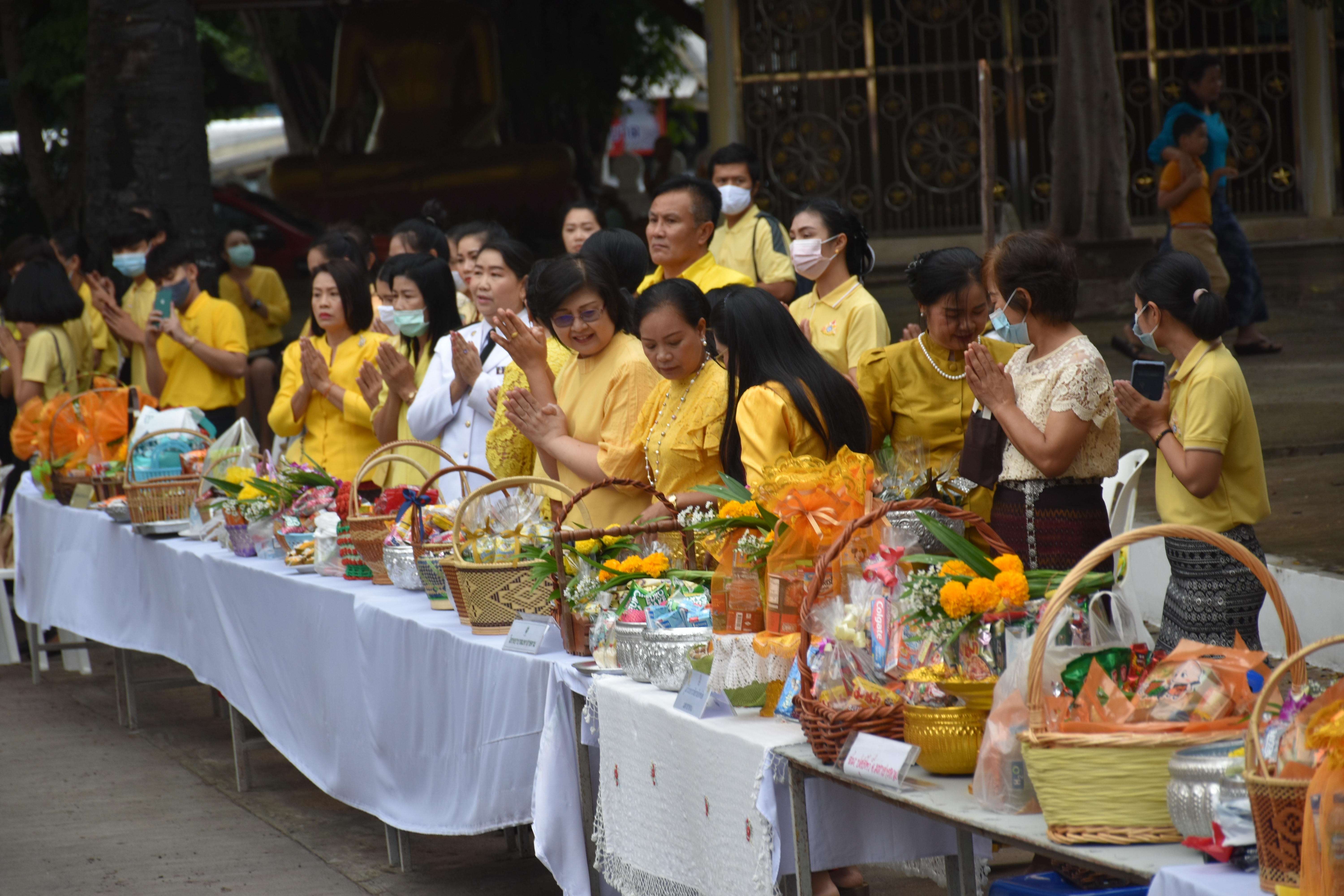 13 ตุลาคม 2563 พช.มหาสารคาม ร่วมกิจกรรมน้อมรำลึกเนื่องในวันคล้ายวันสวรรคต พระบาทสมเด็จพระบรมชนกาธิเบศร มหาภูมิพลอดุลยเดชมหาราช บรมนาถบพิตร 13 ตุลาคม 2563