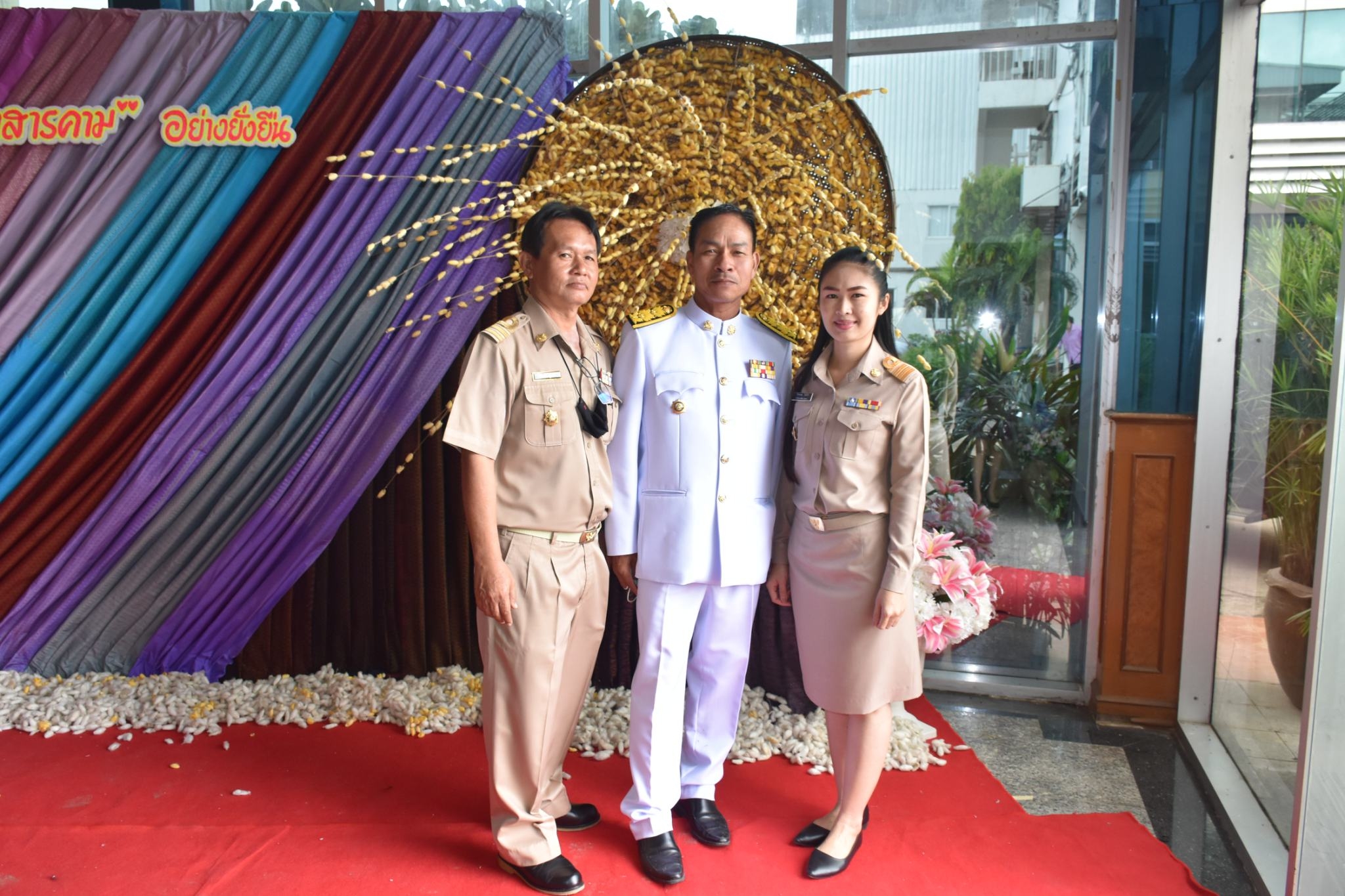 วันที่ 30 กันยายน 2563 ณ โรงแรมวสุมหาสารคาม อำเภอเมืองฯ จังหวัดมหาสารคาม พัฒนาชุมชนจังหวัดมหาสารคามจัด “มหกรรมรวมพลังคนดีแห่งแผ่นดิน” ประจำปี 2563