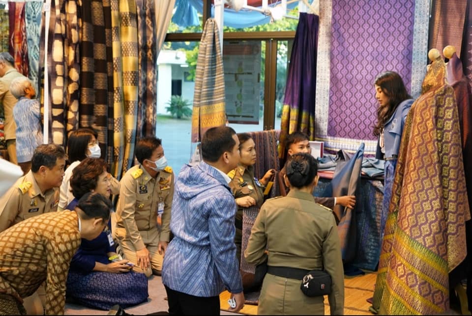ผู้ว่าราชการจังหวัดมหาสารคาม ร่วมรับเสด็จสมเด็จพระเจ้าลูกเธอ เจ้าฟ้าสิริวัณณวรี นารีรัตนราชกัญญา